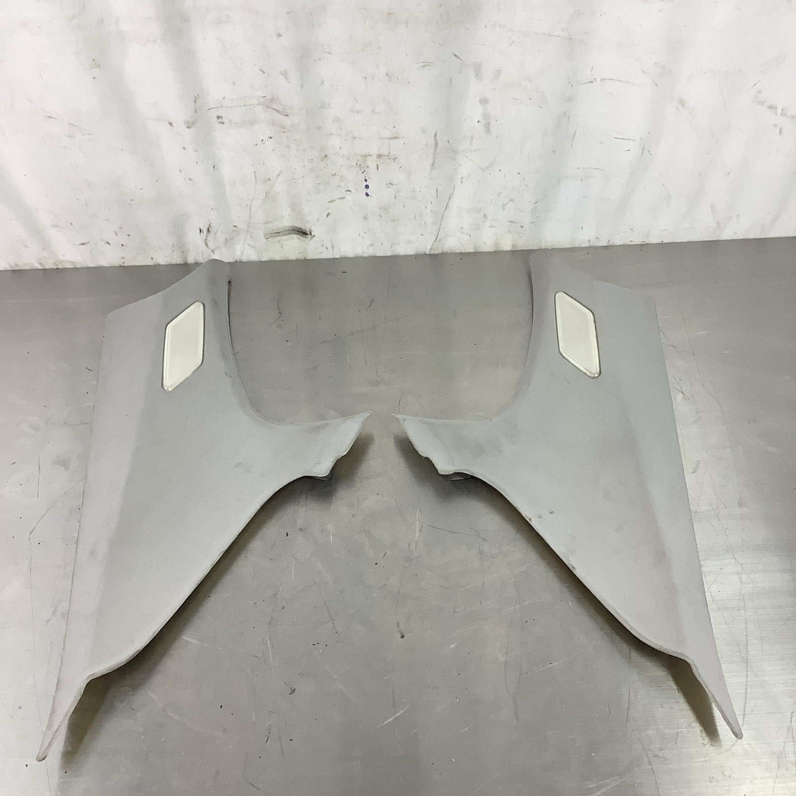 BMW E46 3-Series Sedan Gray C Pillars Lights Trims Set 1999-2005 OEM #051