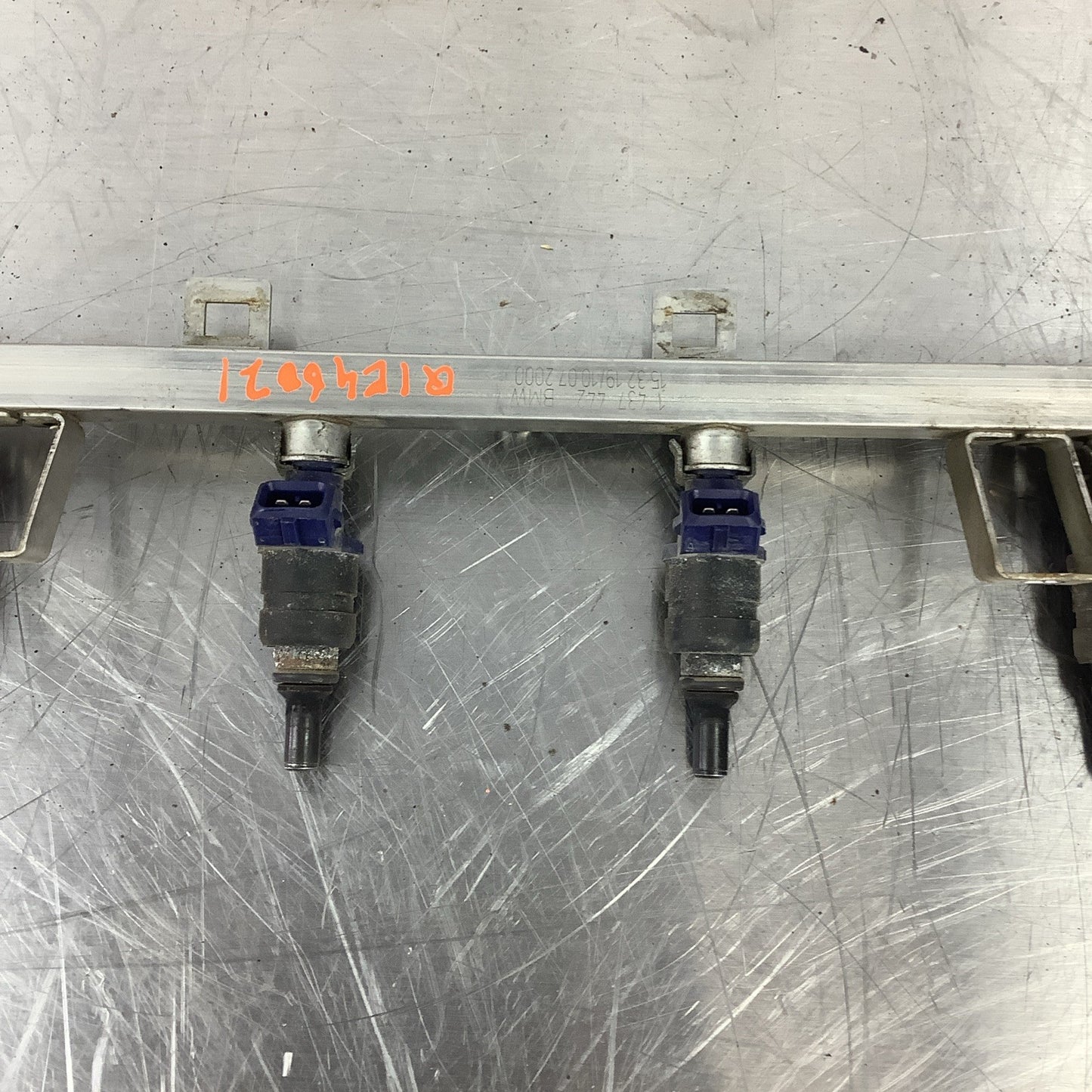 BMW E46 E39 Fuel Rail w Injectors Blue Top 3.0L M54 OEM 01-05 330i 330ci 330xi
