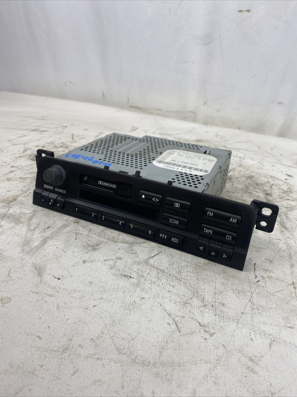 Audio Equipment Radio Am-fm-cassette Fits 99-00 BMW 323i E46 OEM