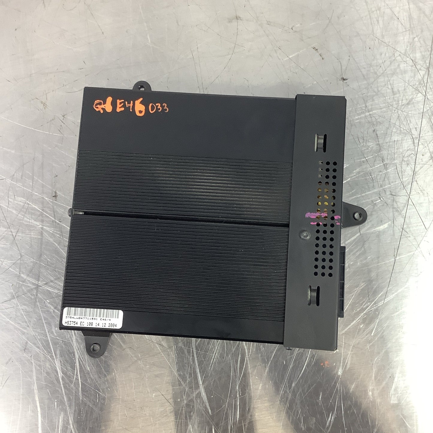1999-2005 BMW 325i 330i Harman Kardon Amp Amplifier