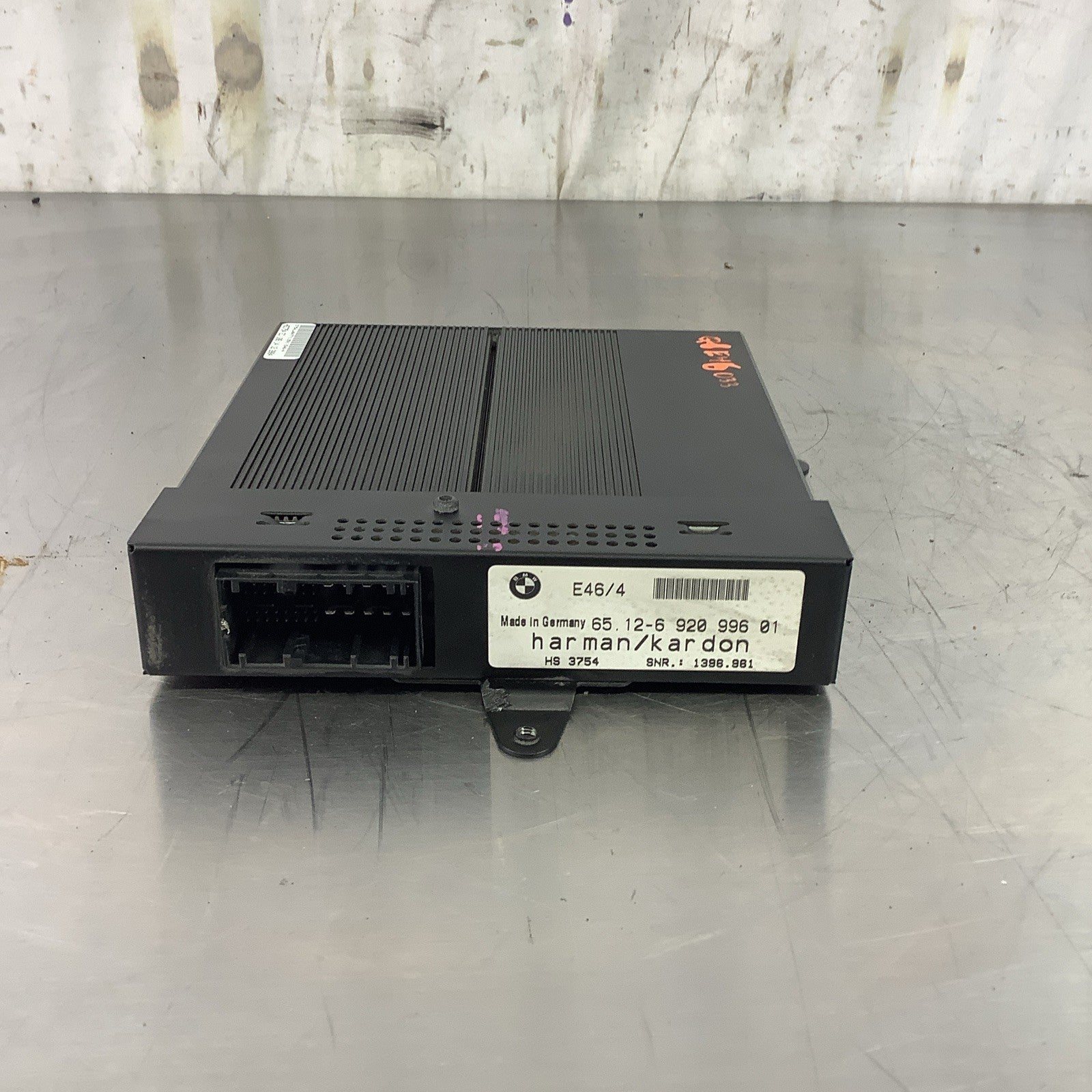 1999-2005 BMW 325i 330i Harman Kardon Amp Amplifier