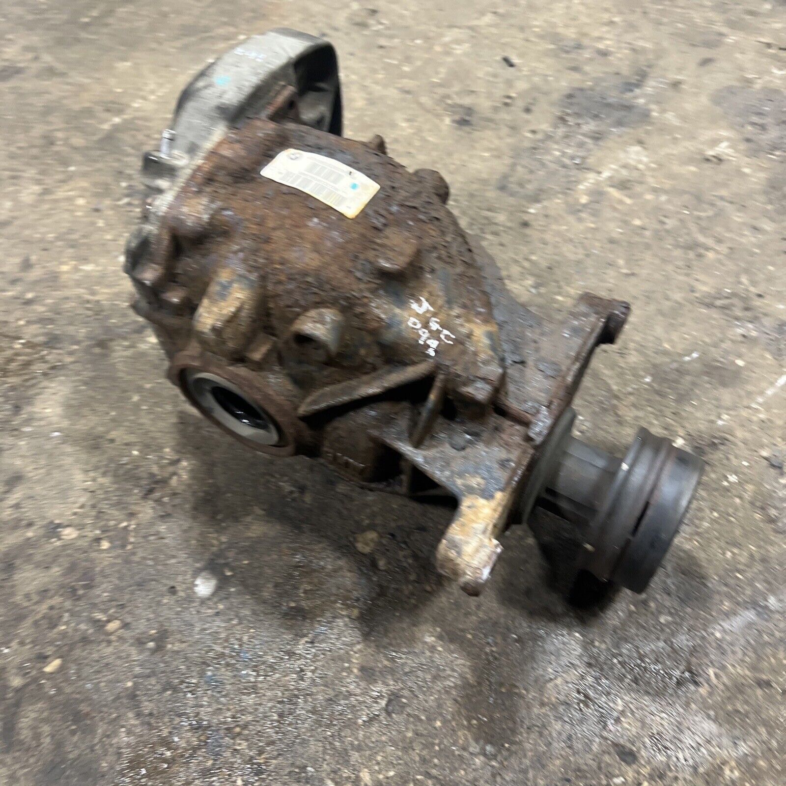 💚 01-03 BMW E53 X5 4.4L REAR DIFFERENTIAL AXLE CARRIER OEM 3.64 RATIO