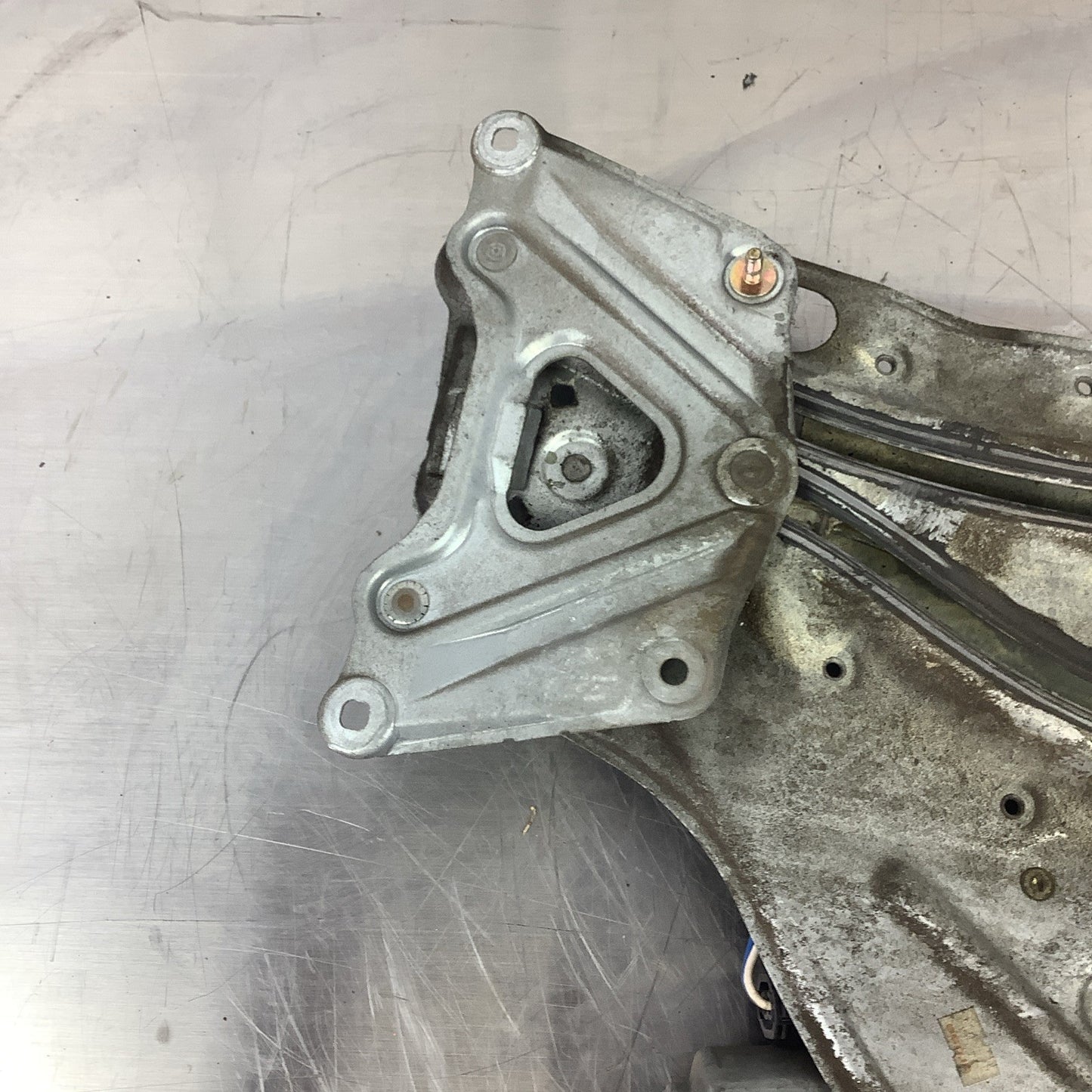 94-99 BMW E36 Convertible Right Rear Window Regulator Motor 8119986