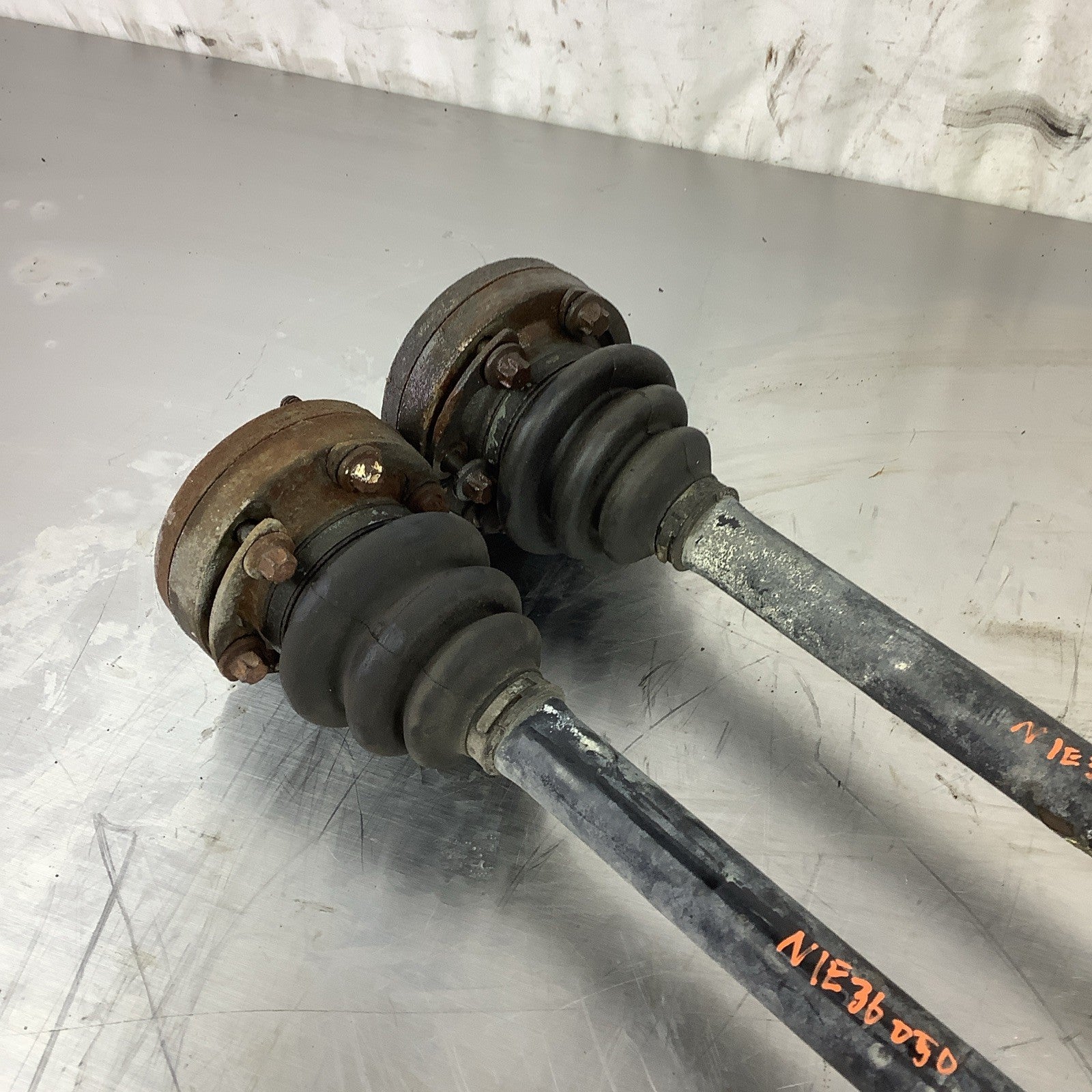 E36 BMW 3 Series Small Case 318 320 CV Axle Pair OEM