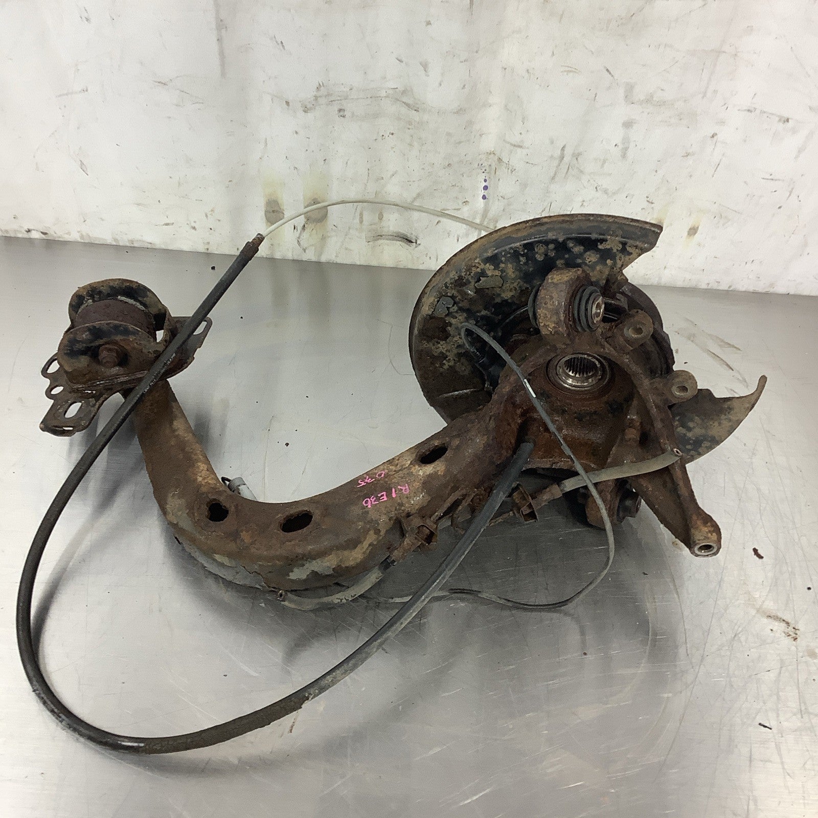 1992-1999 BMW E36 323 325 328 Rear Right Passenger Trailing Control ARM OEM #035