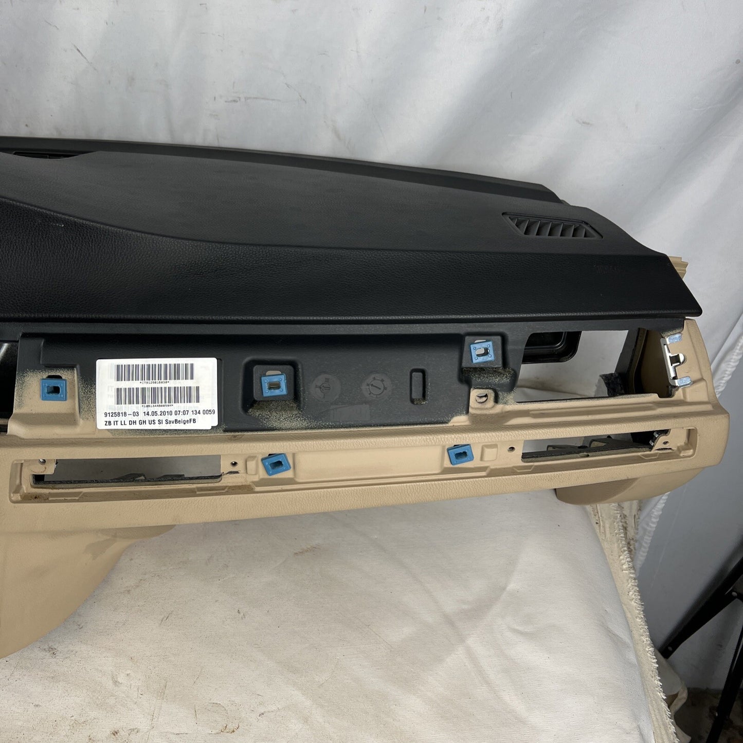 ? 06-13 OEM BMW E90 E92 Sedan Coupe Dash Dashboard w/ Navigation iDrive Beige
