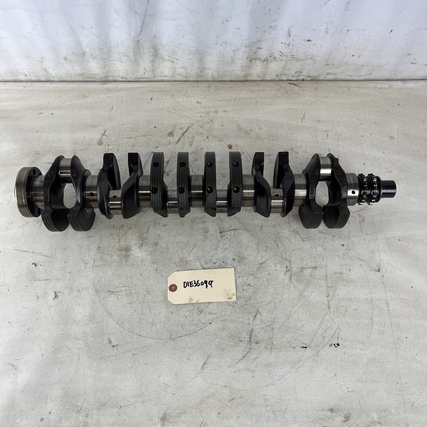 93-95 BMW E36 325is Iron Black Crankshaft 1714481 OEM