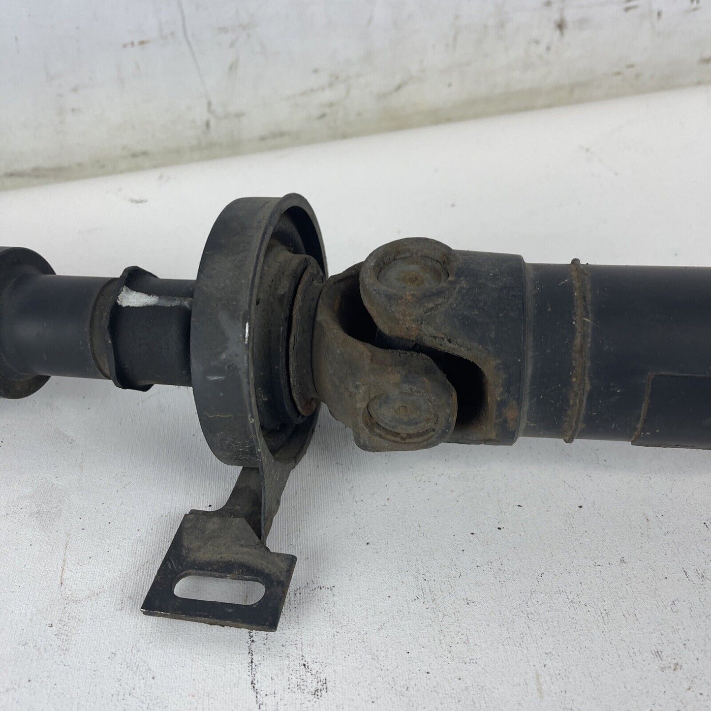 E36 BMW 3 Series 320i Driveshaft Automatic 1374MM 26111226995 OEM