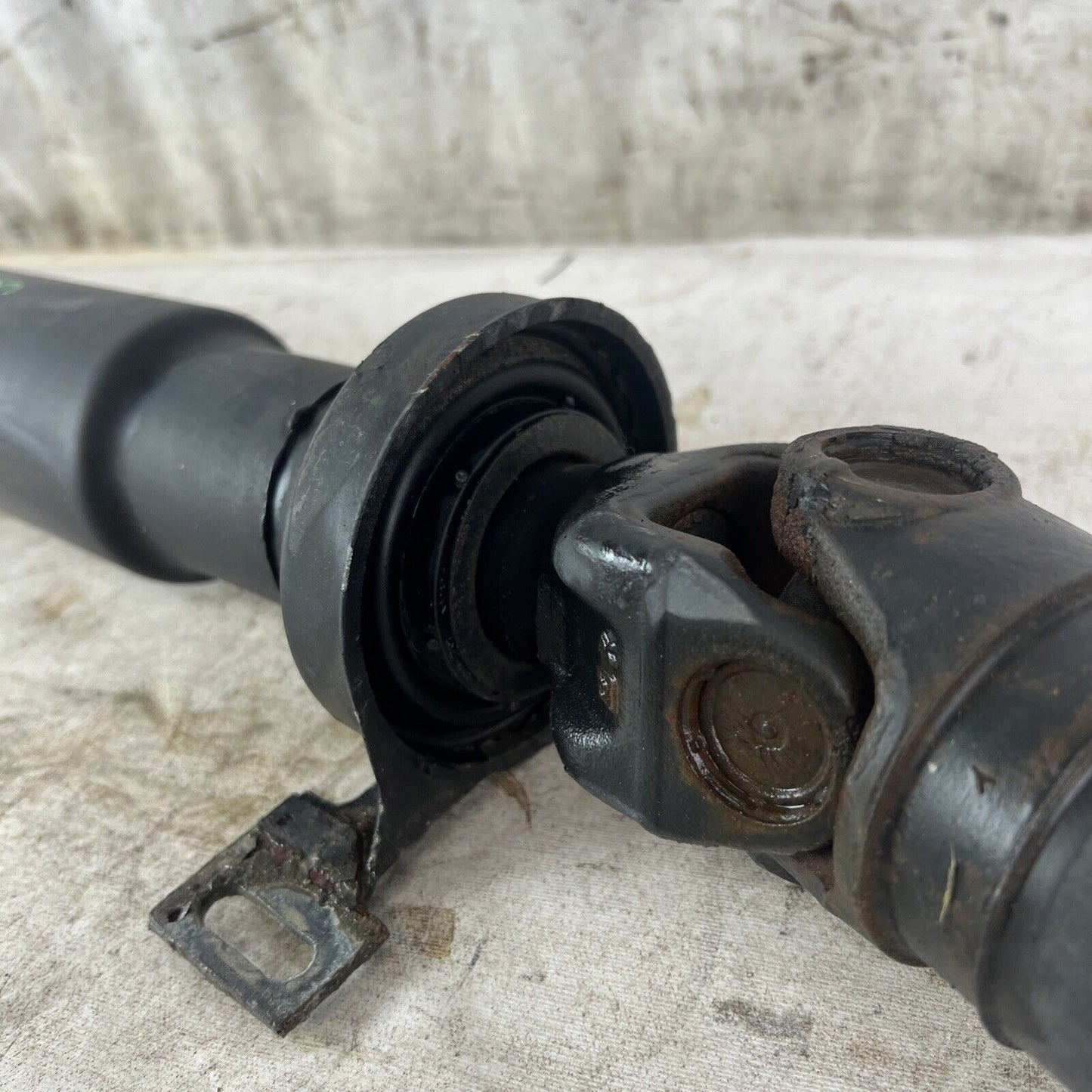 1997-2003 BMW E39 528i 530i Manual ZF Transmission Driveshaft OEM #008