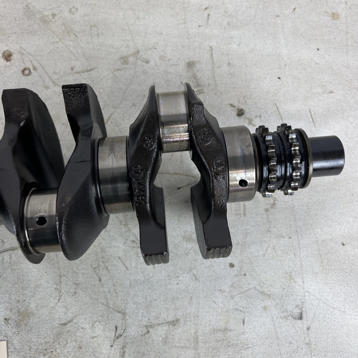 93-95 BMW E36 325is Iron Black Crankshaft 1714481 OEM