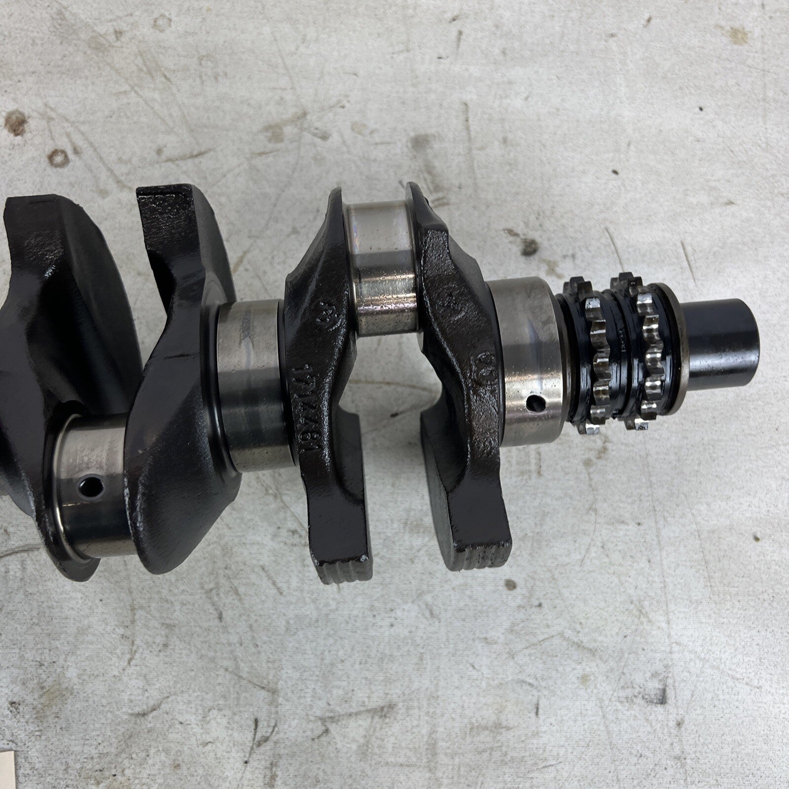 93-95 BMW E36 325is Iron Black Crankshaft 1714481 OEM