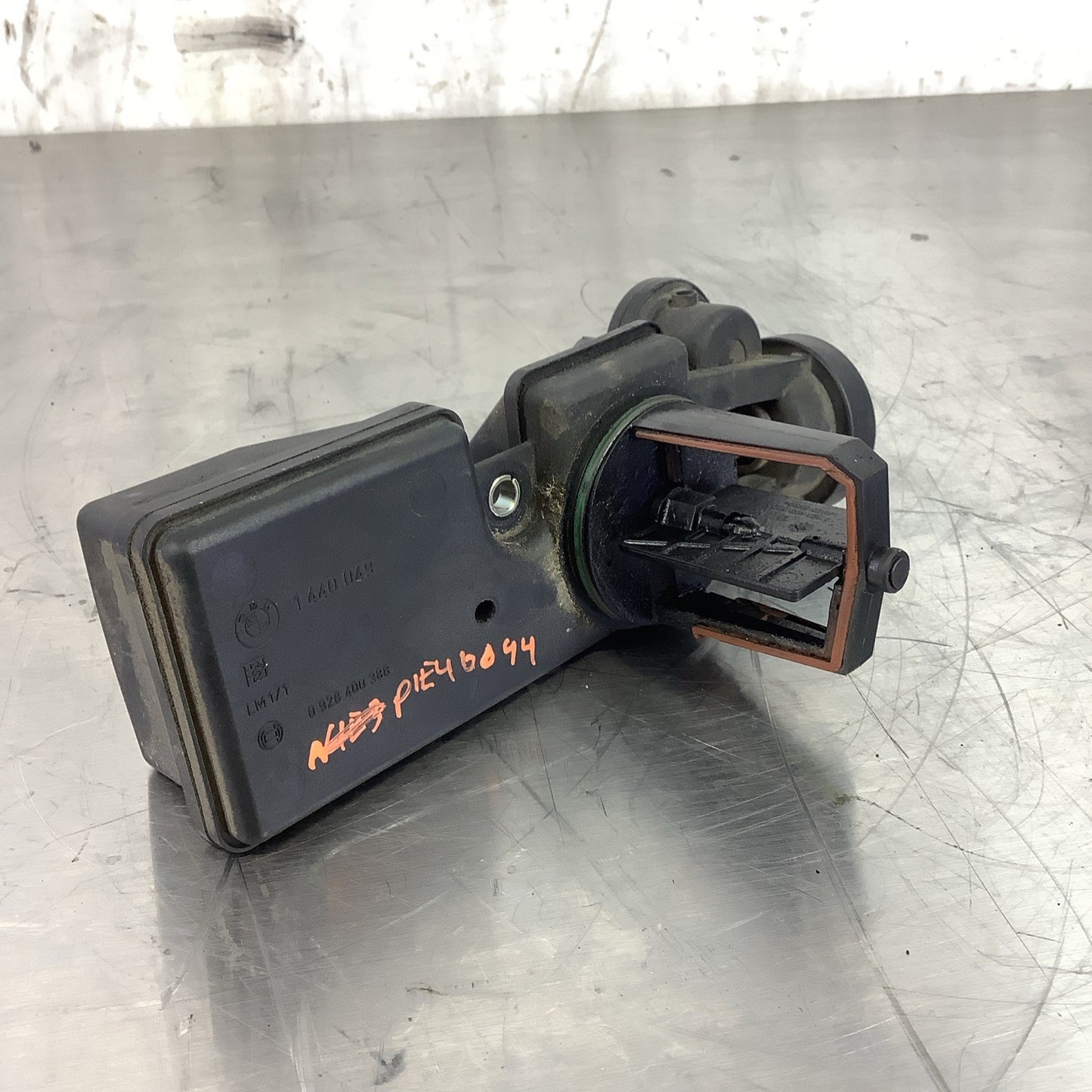 BMW Z3 E39 E46 323i M52 Engine Air Intake Manifold Flap Adjuster Valve 99-00 OEM
