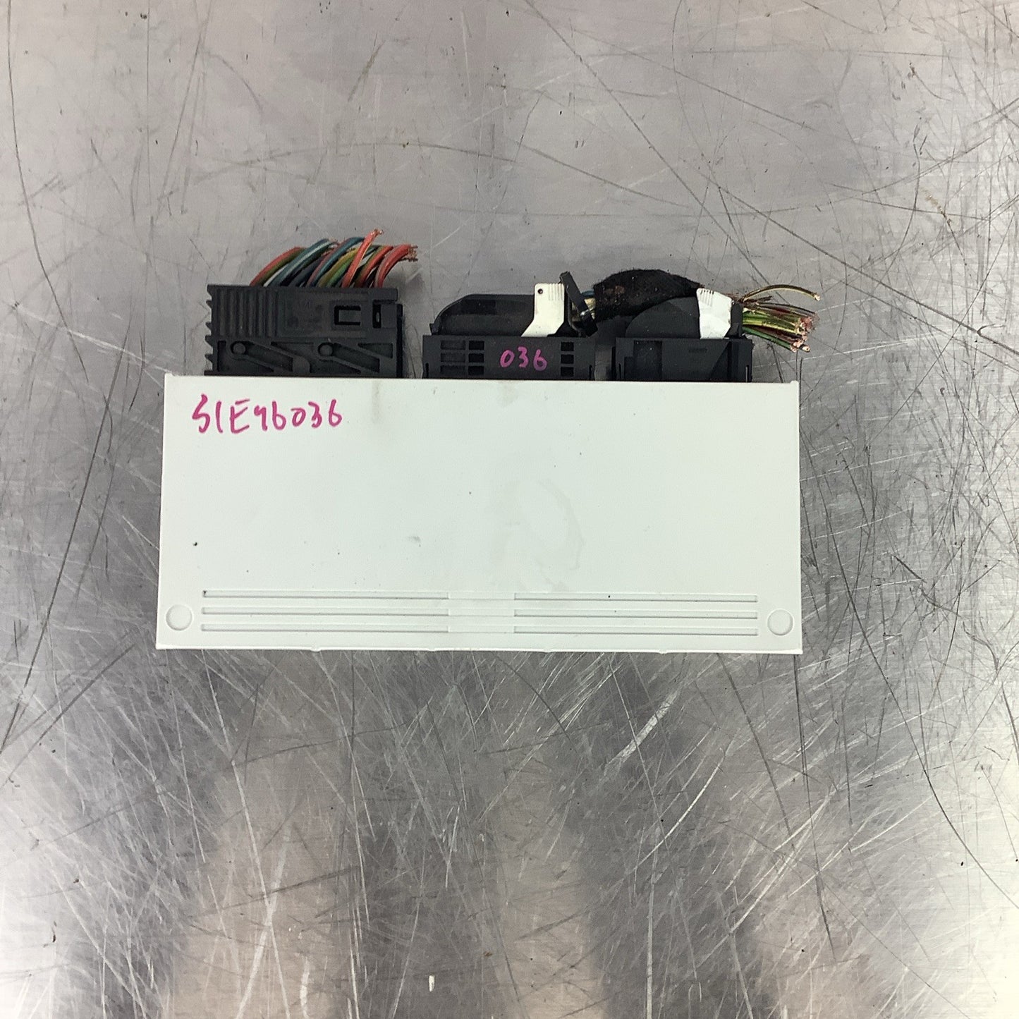 🚘 99-06 BMW E46 3 Series M3 X3 Basic Body Control Module BCM Unit 61356963026