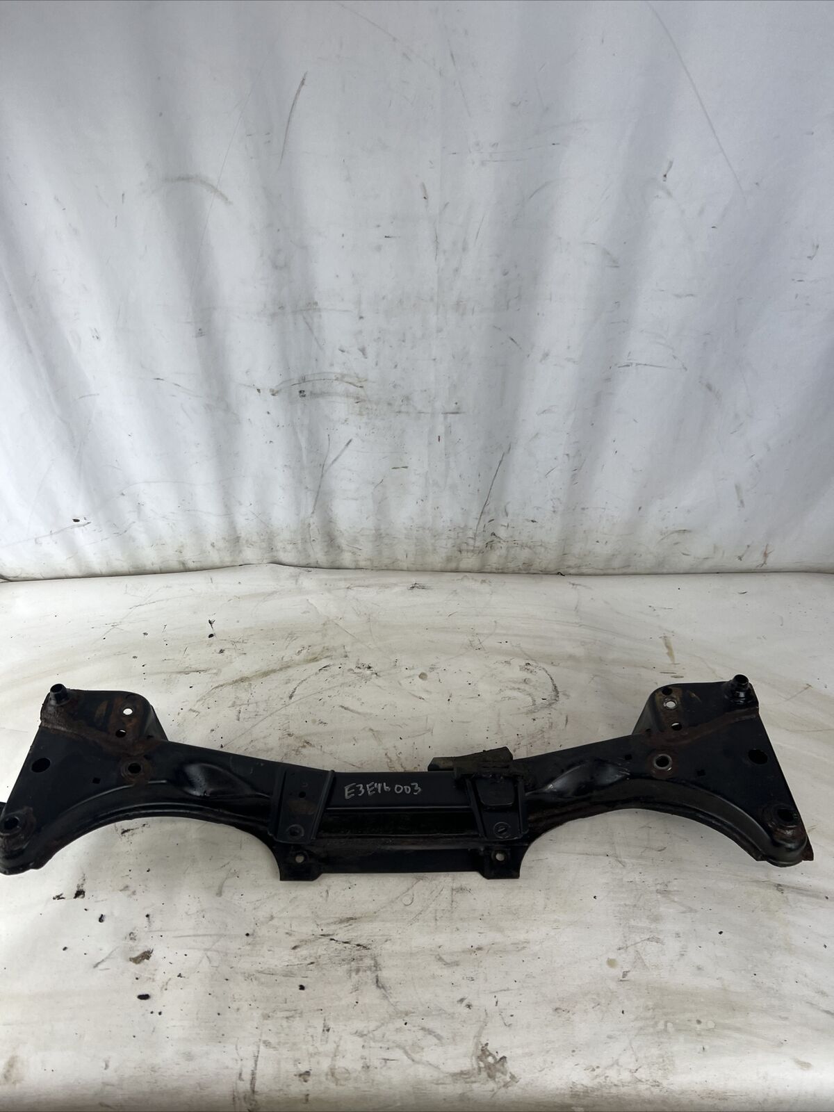 BMW E46 323 325 330 Front Subframe Engine Cradle Crossmember Support Bar OEM