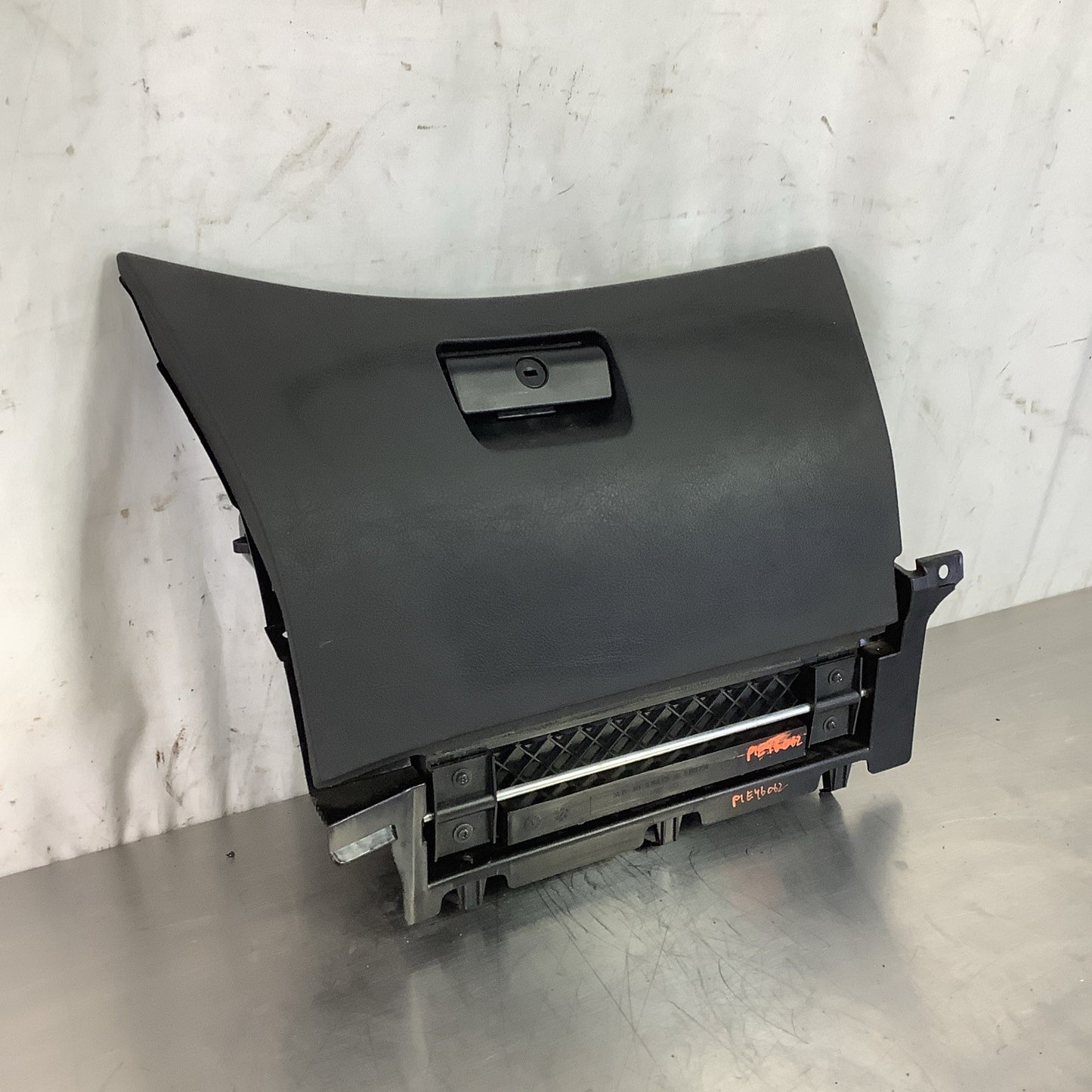 98-06 BMW E46 3 Series Glovebox Storage Compartment Housing Assembly Black OEM✅