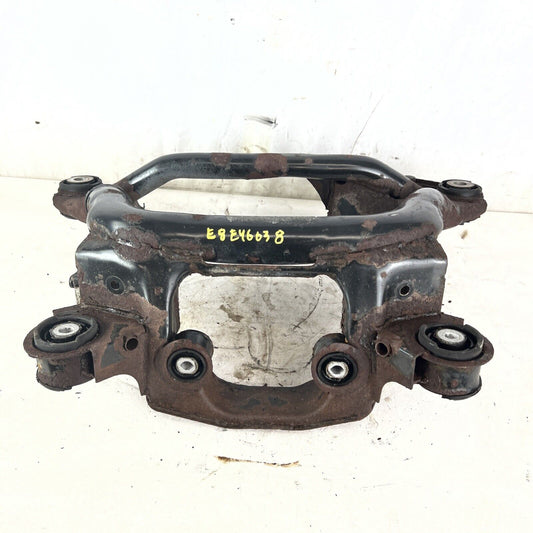 REAR AXLE DIFFERENTIAL DIFF CARRIER SUBFRAME BMW E46 325XI 330XI AWD 4WD CROSS