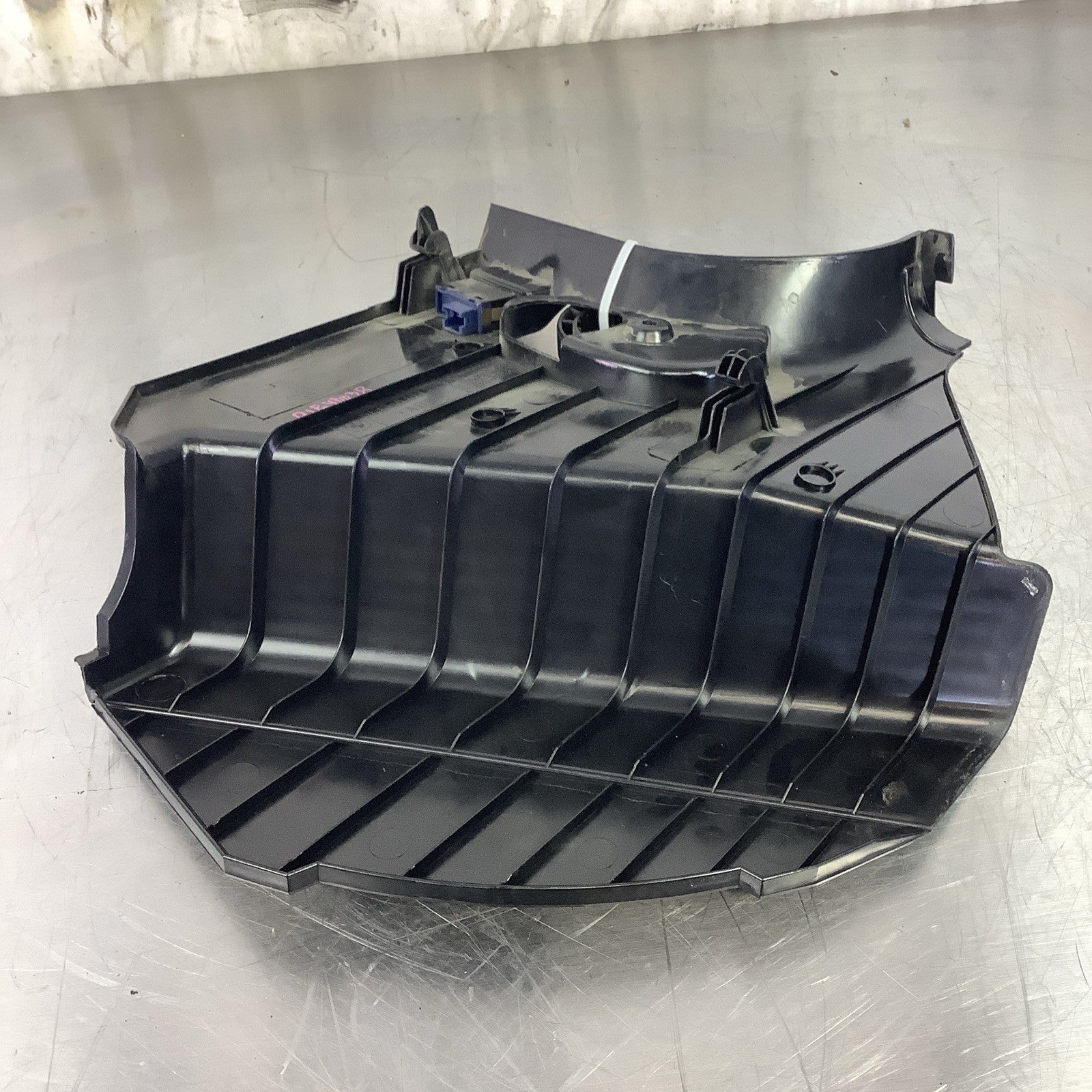 BMW E46 FL - Foot Rest Dead Pedal  8189733 OEM