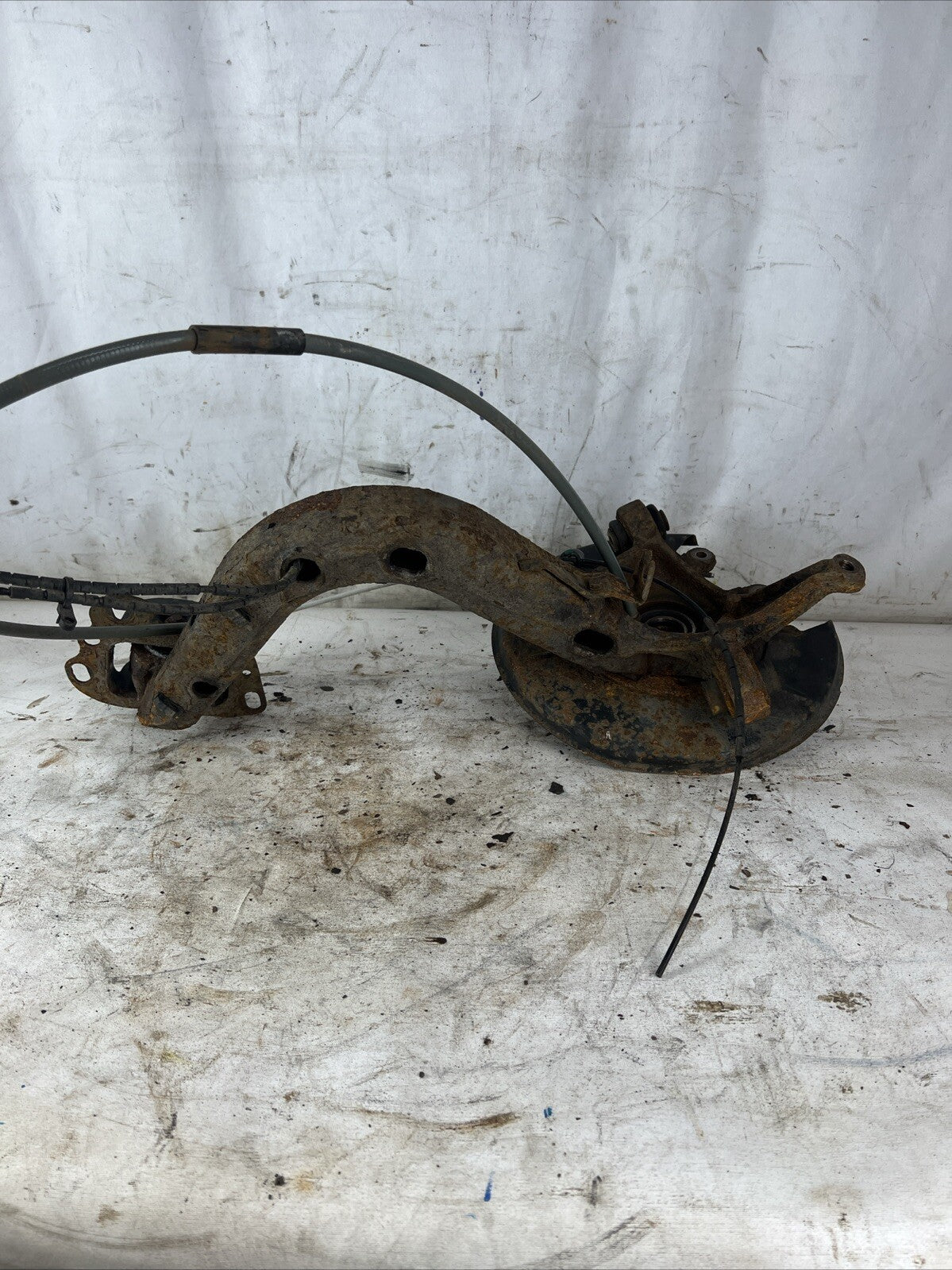 BMW OEM E46 99-06 PASSENGER RIGHT REAR TRAILING ARM 33326774778 328 325