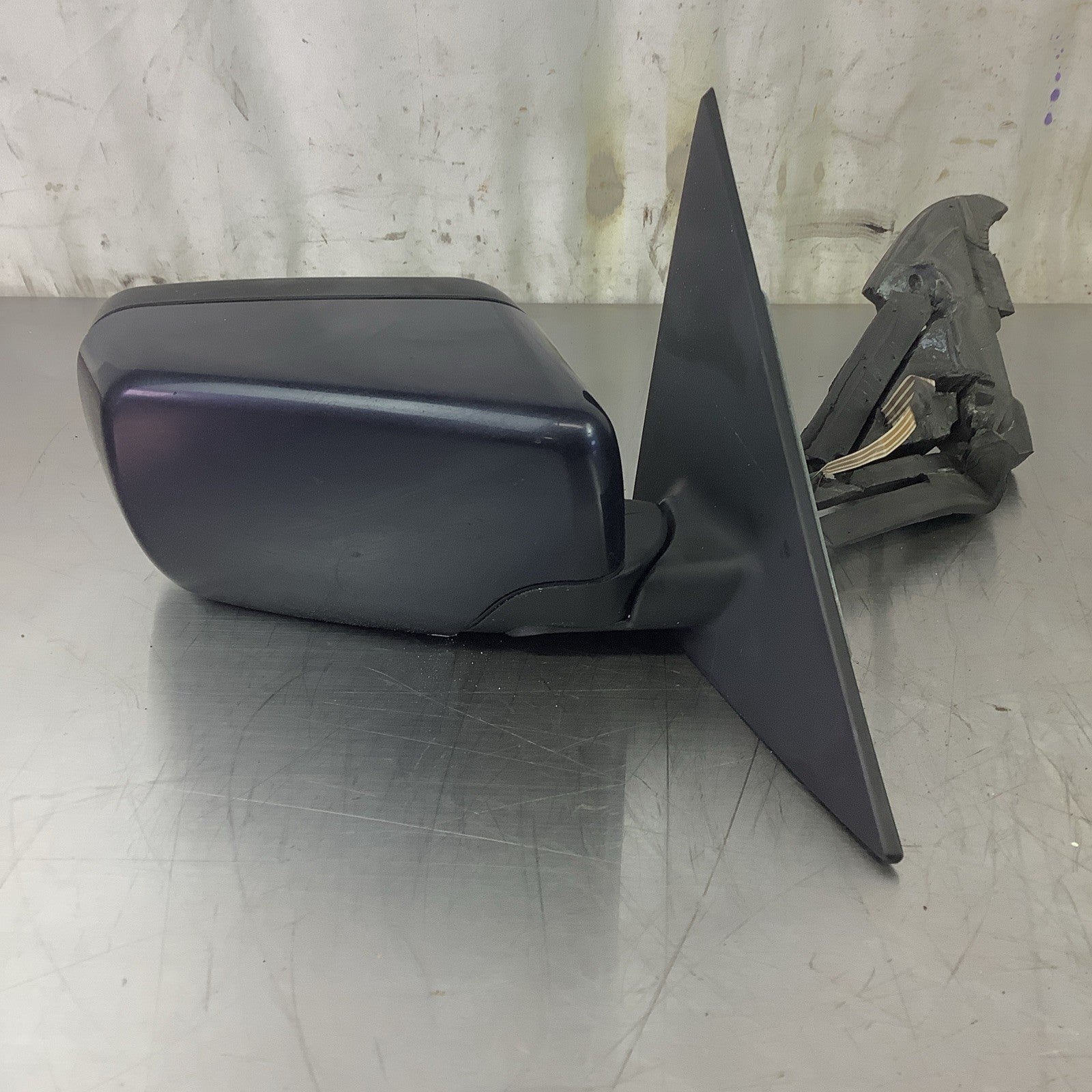 2003-2006 BMW 330i E46 Sedan Pass & Driver Side View Mirror Orient Blue SET
