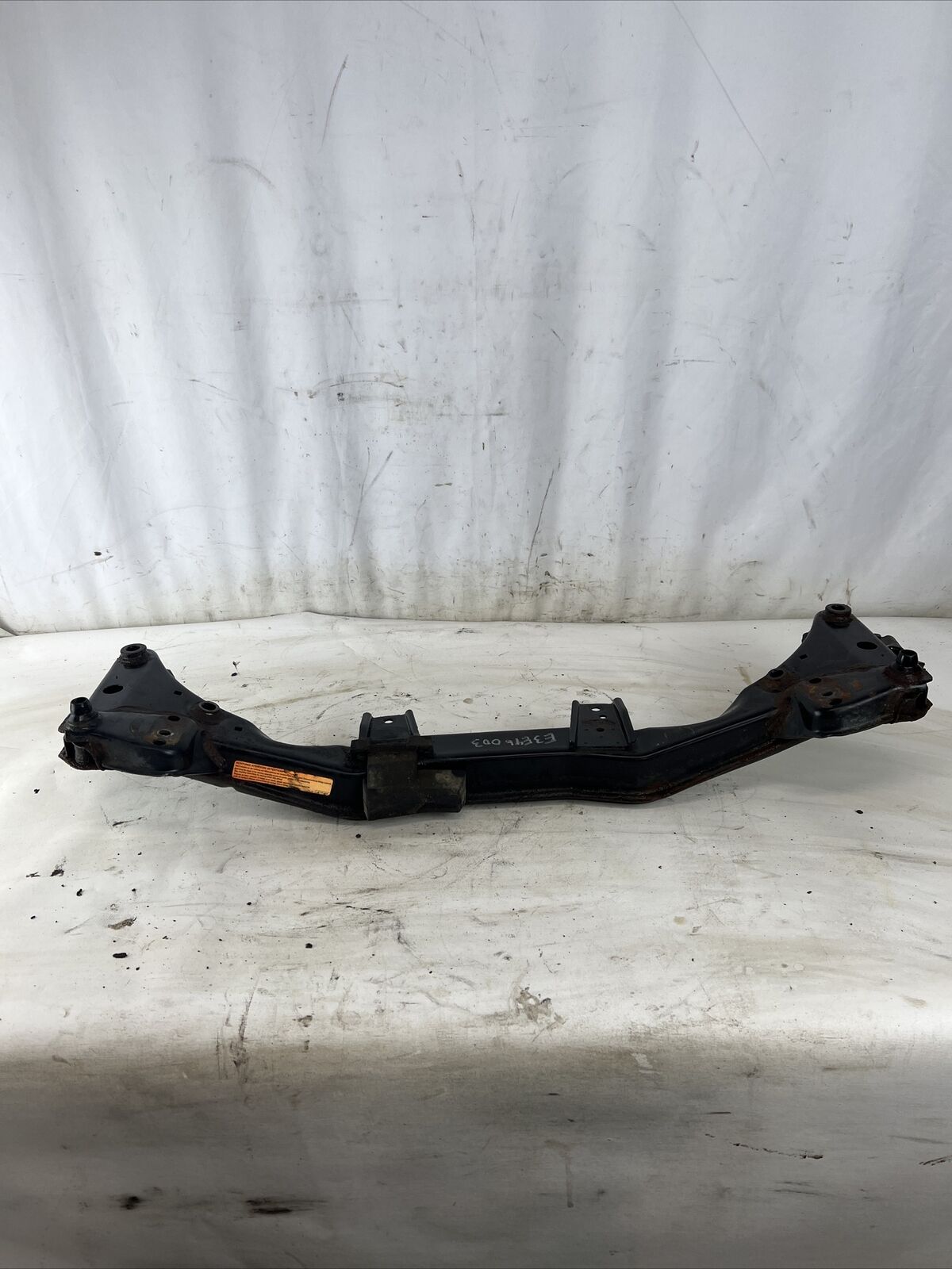 BMW E46 323 325 330 Front Subframe Engine Cradle Crossmember Support Bar OEM