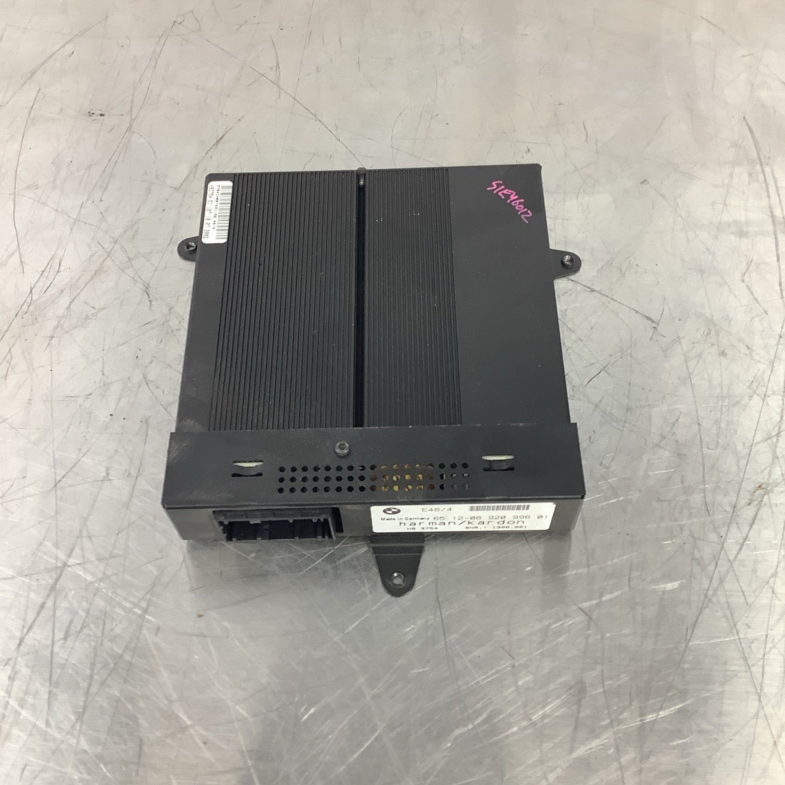 ☑️ BMW OEM E46 99-06 SEDAN HARMAN KARDON HIFI AMPLIFIER AMP TRUNK 65136920996
