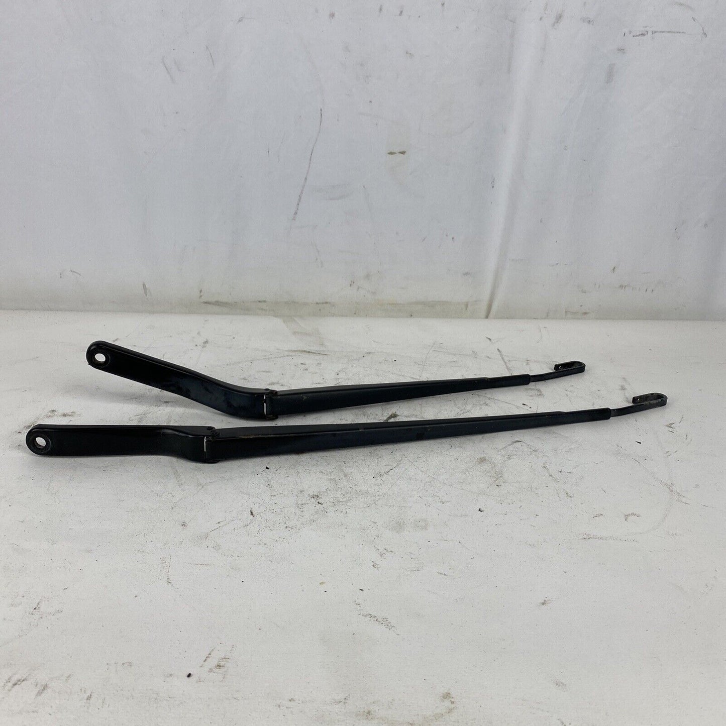 01-2006 bmw x5 e53 front windshield right left wiper arm arms pair set of 2