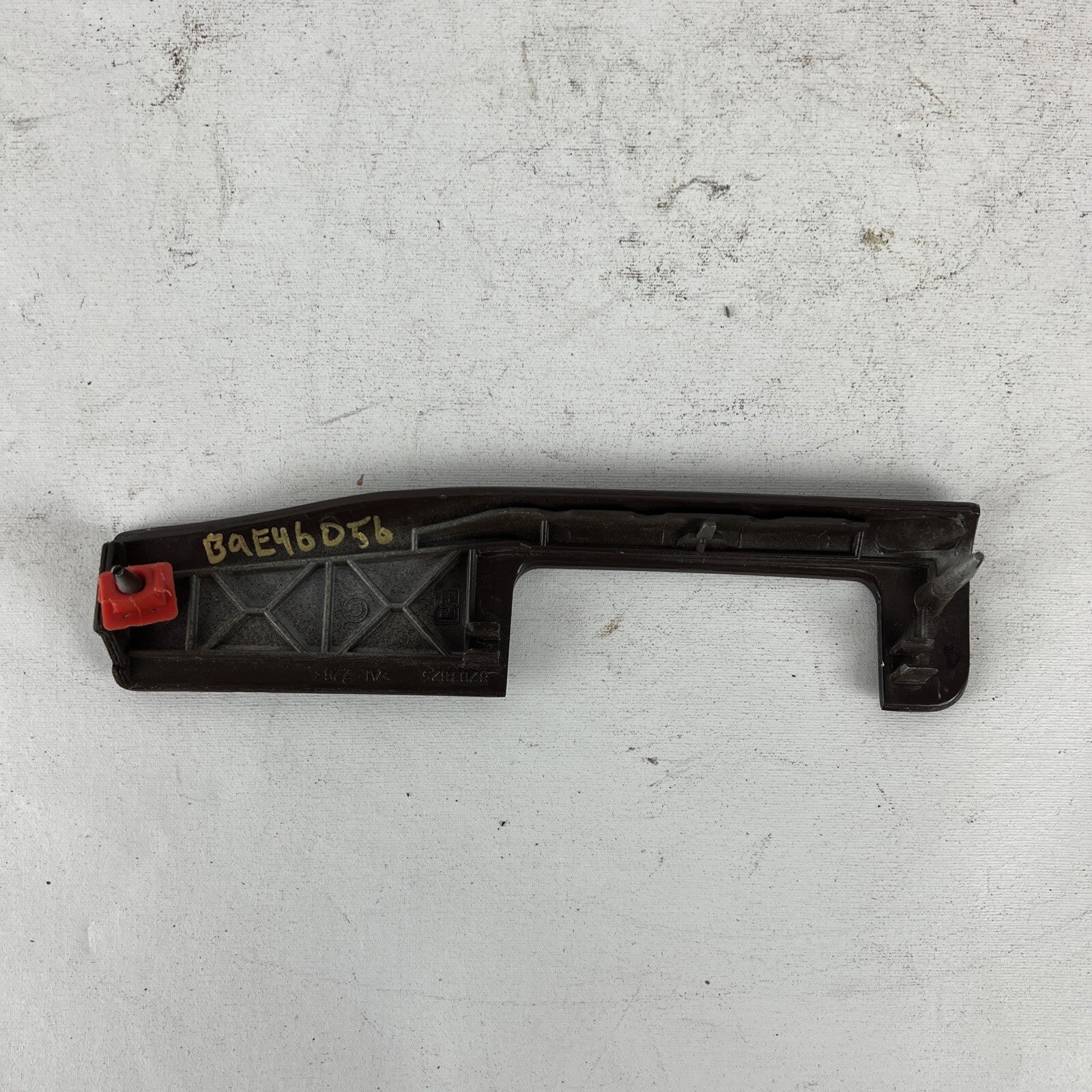 01 02 03 04 05 BMW E46 325i Dash Bezel Trim Wood Grain Color 8203825