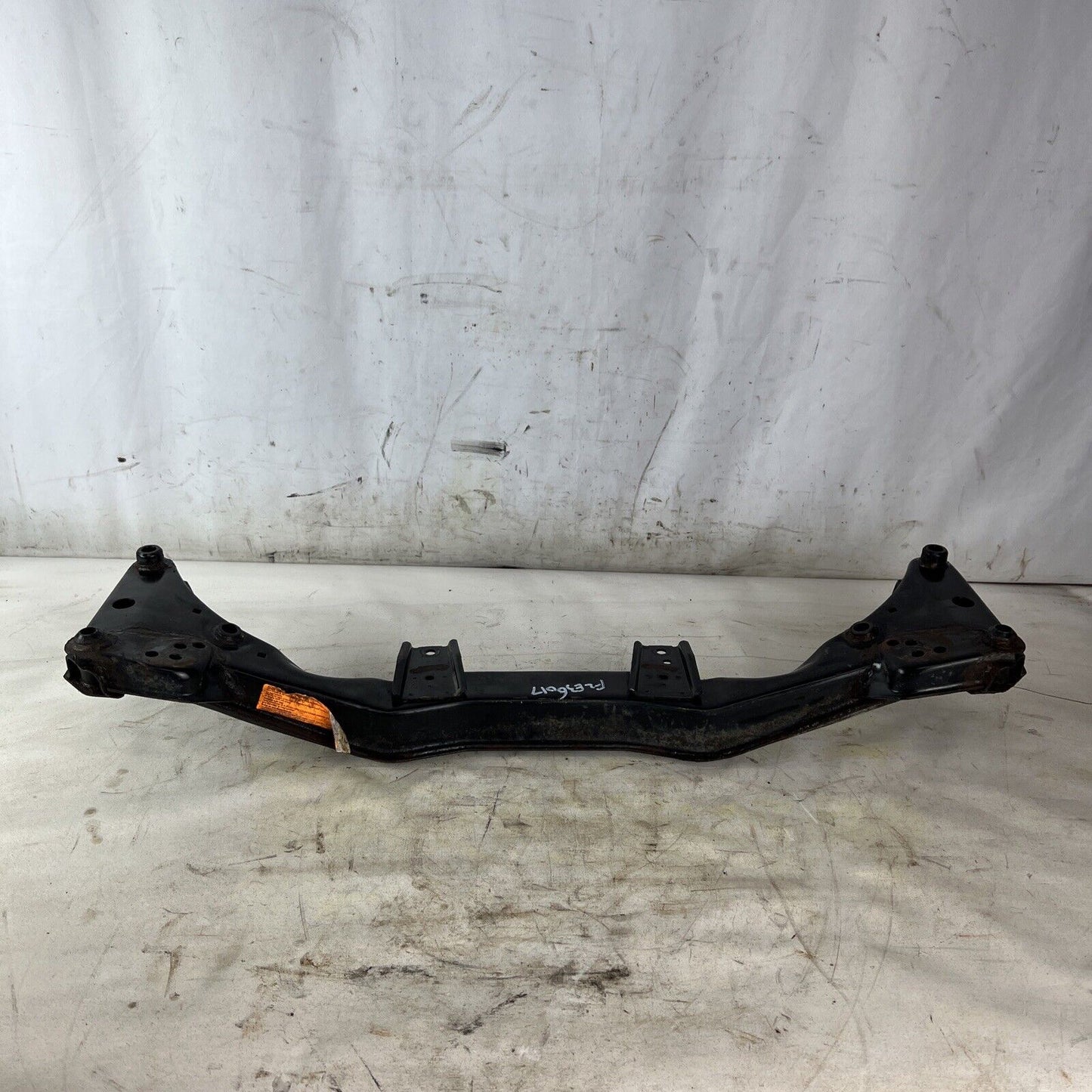 BMW E36 92-99 318 323 325 328 Front subframe axle support 31111096485 OEM #017