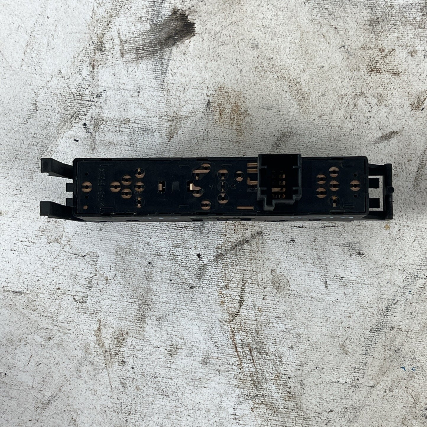 1999-2005 BMW 325i 328i 330i Power Window Switch Left Driver - 61318381518