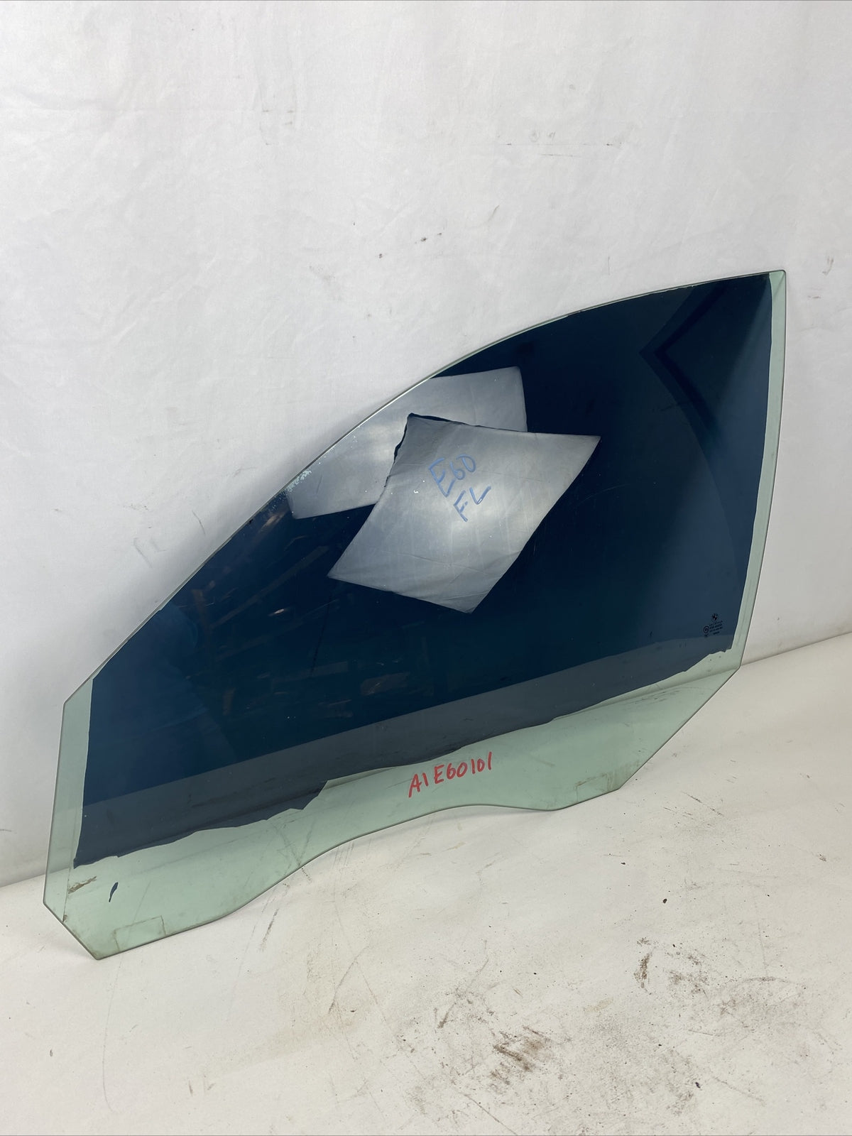 2004 - 2010 BMW 5 Series E60 Left Front Driver Door Glass  Window OEM