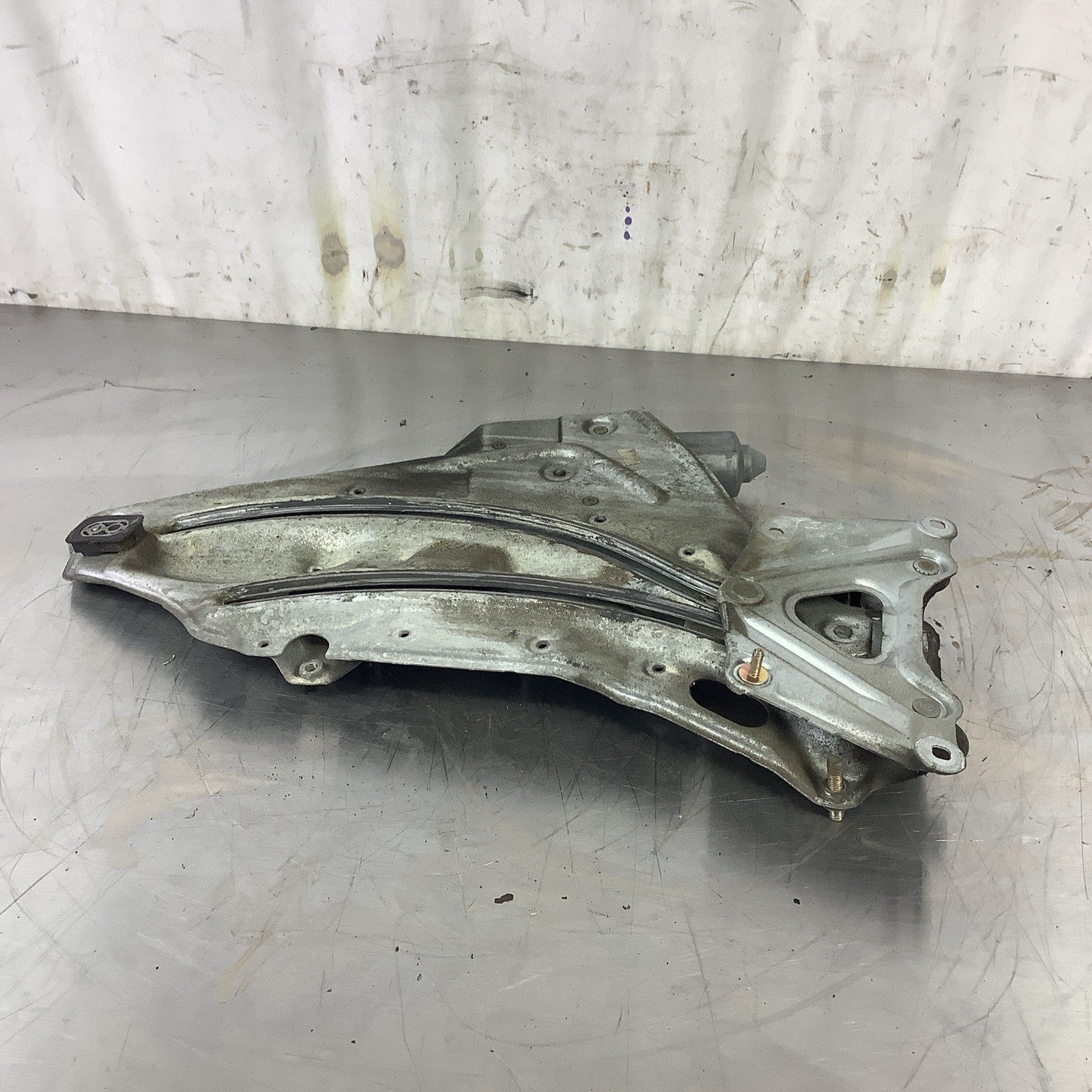 94-99 BMW E36 Convertible Right Rear Window Regulator Motor 8119986