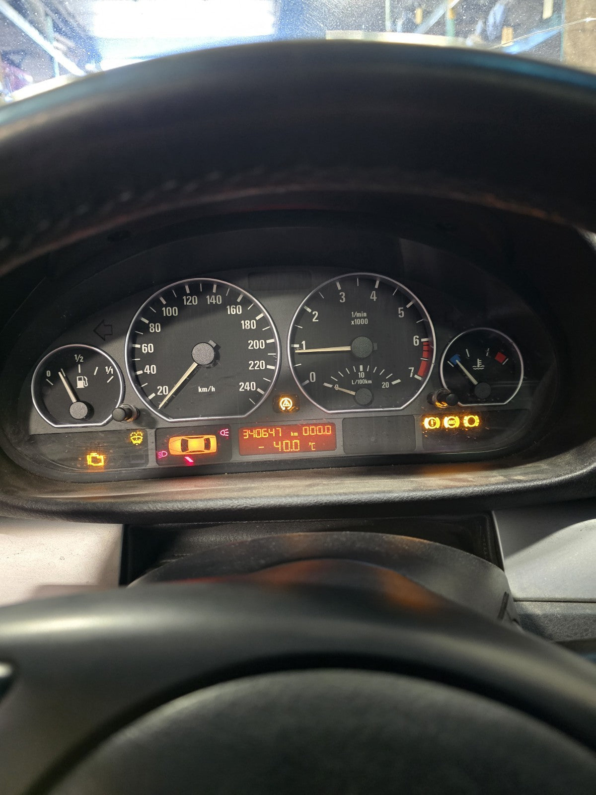 BMW E46 Instrument Gauge Cluster 4 Door Manual 340K KPH 01-05 323 325 328 330