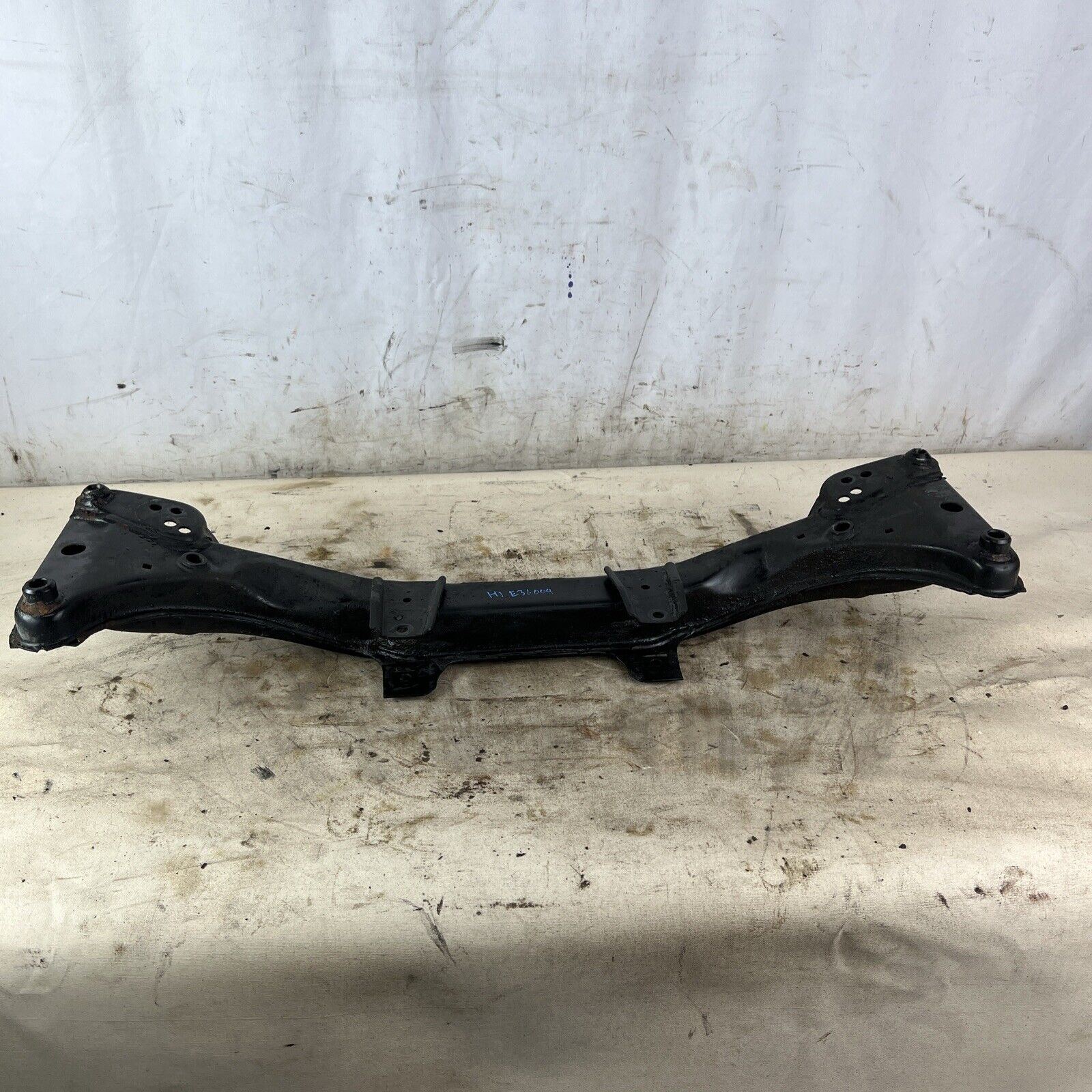 ⭐ 92-99 Bmw E36 Front Engine Subframe Cradle Support M3 325i Z3 328i 323i #009