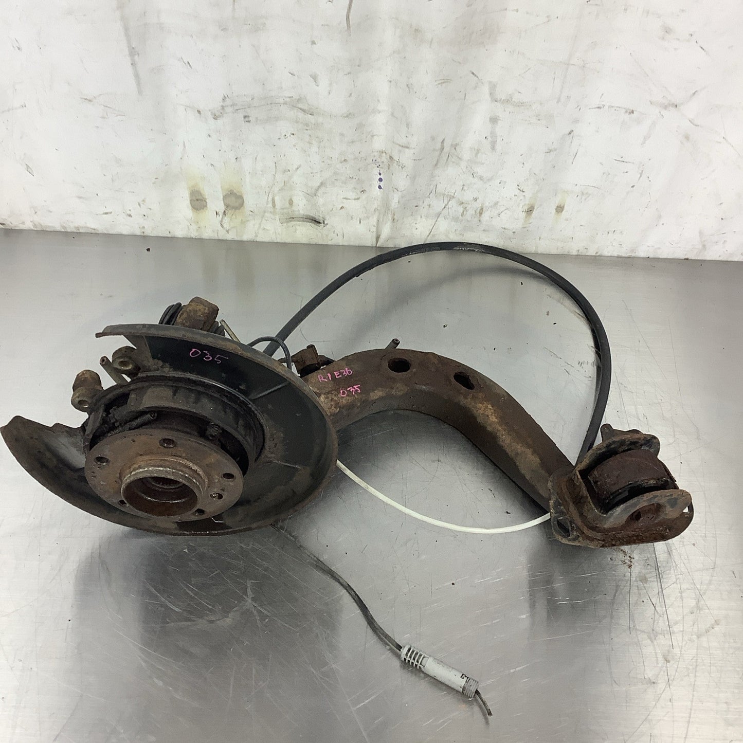 1992-1999 BMW E36 323 325 328 Rear Right Passenger Trailing Control ARM OEM #035