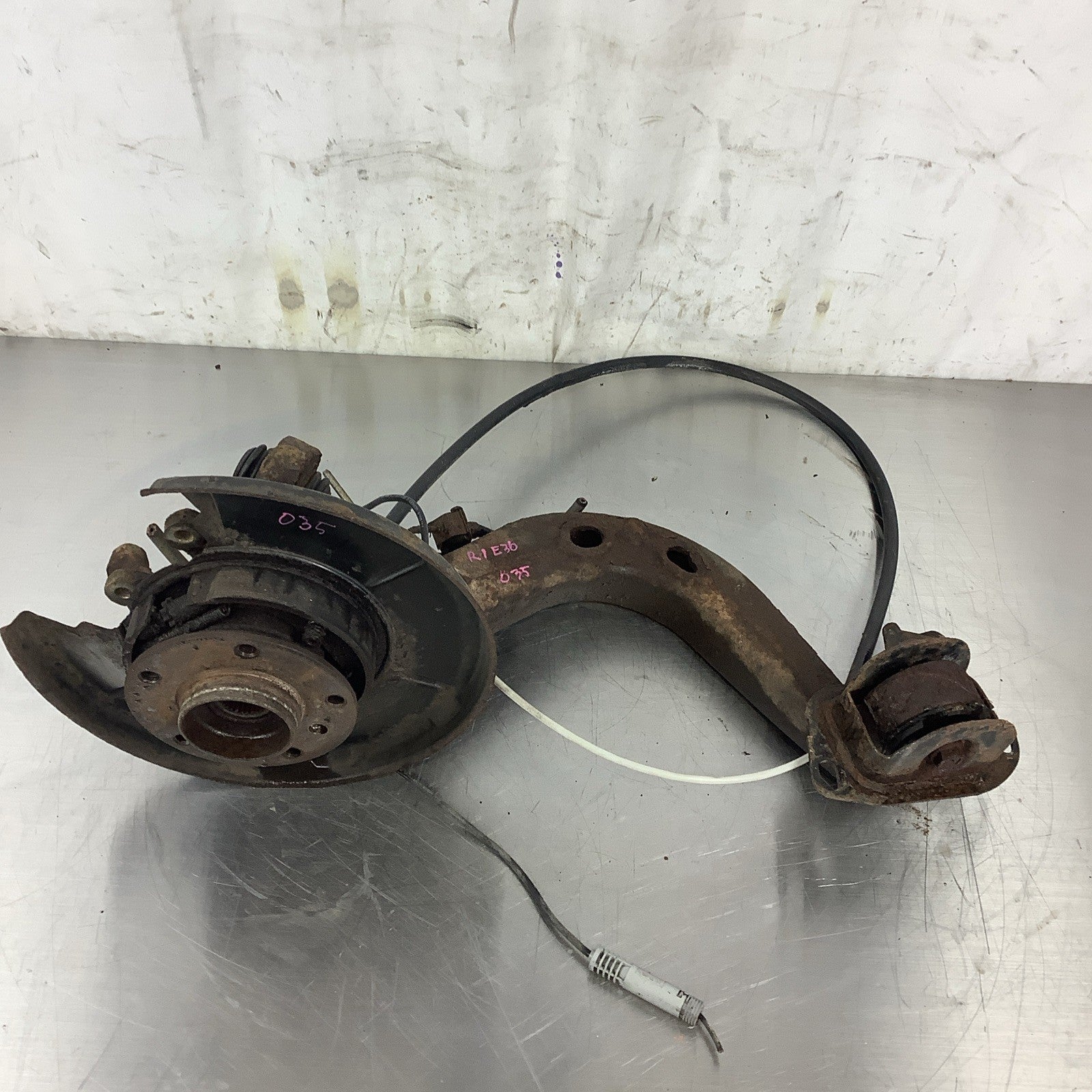 1992-1999 BMW E36 323 325 328 Rear Right Passenger Trailing Control ARM OEM #035
