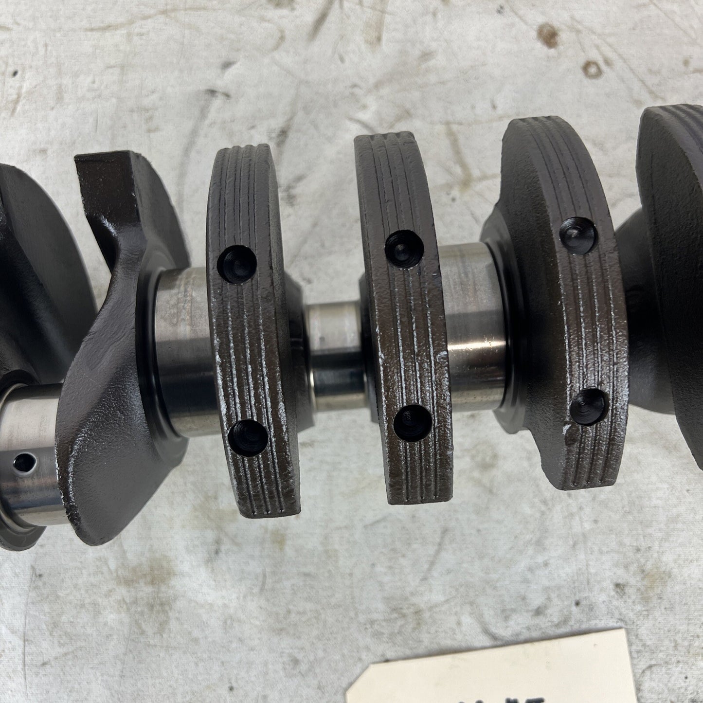 93-95 BMW E36 325is Iron Black Crankshaft 1714481 OEM