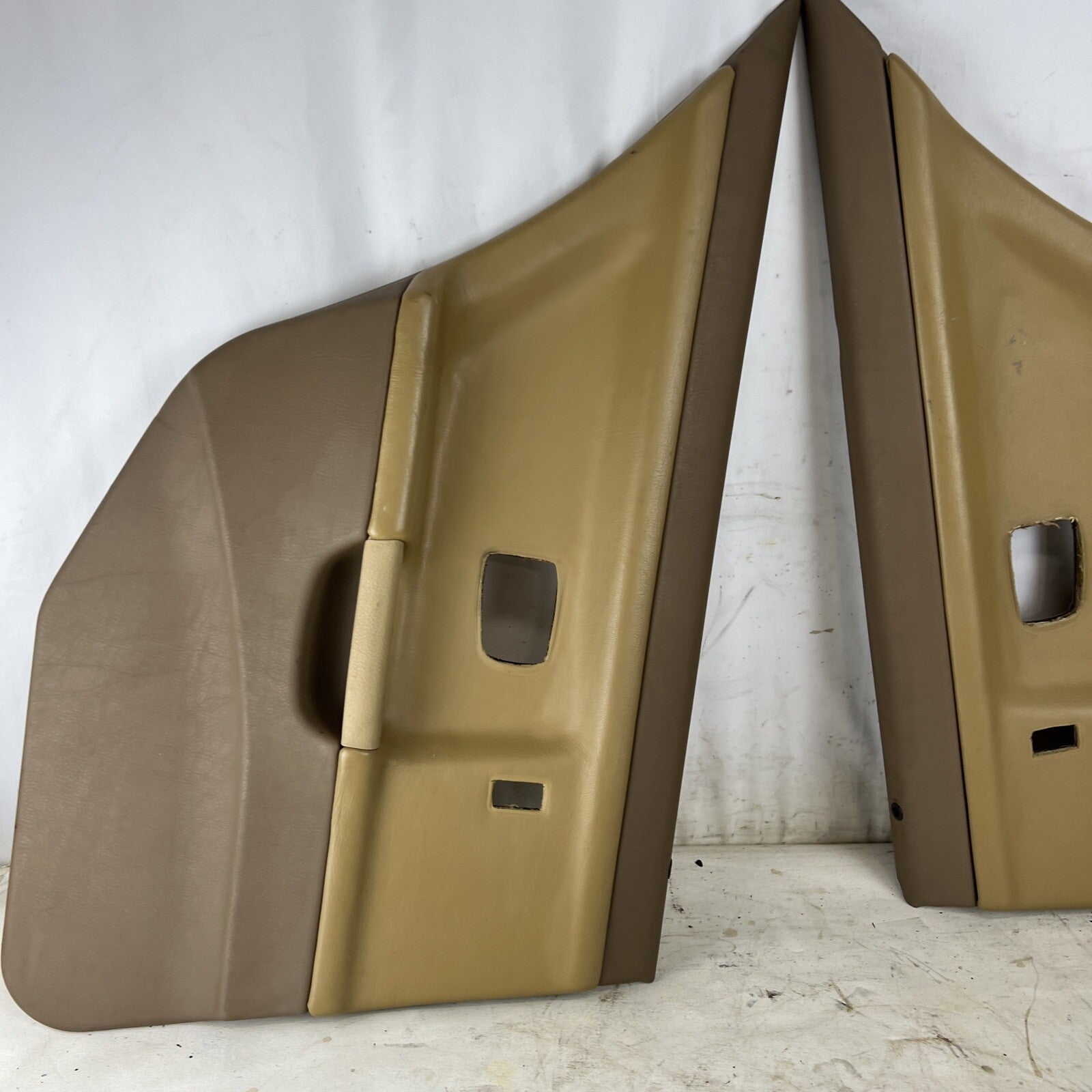 BMW E36 Sedan REAR DOOR PANELS TAN PAIR 325 318 328 Card 4 Door TRIM OEM BEIGE