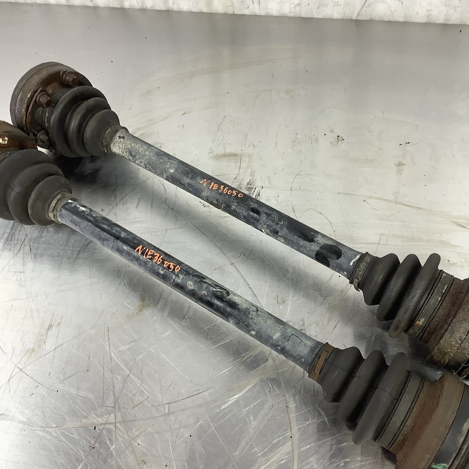 E36 BMW 3 Series Small Case 318 320 CV Axle Pair OEM