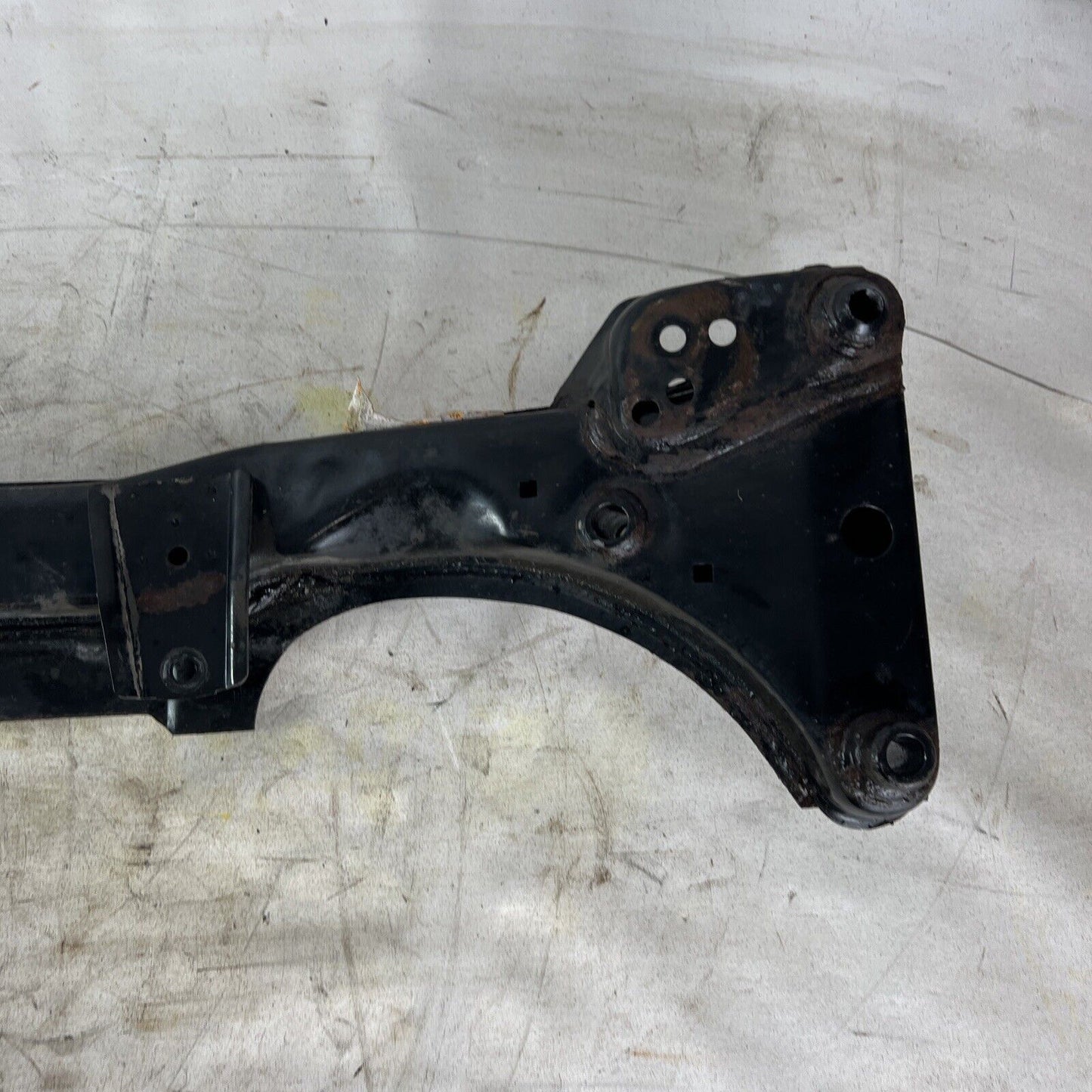 BMW E36 92-99 318 323 325 328 Front subframe axle support 31111096485 OEM #017