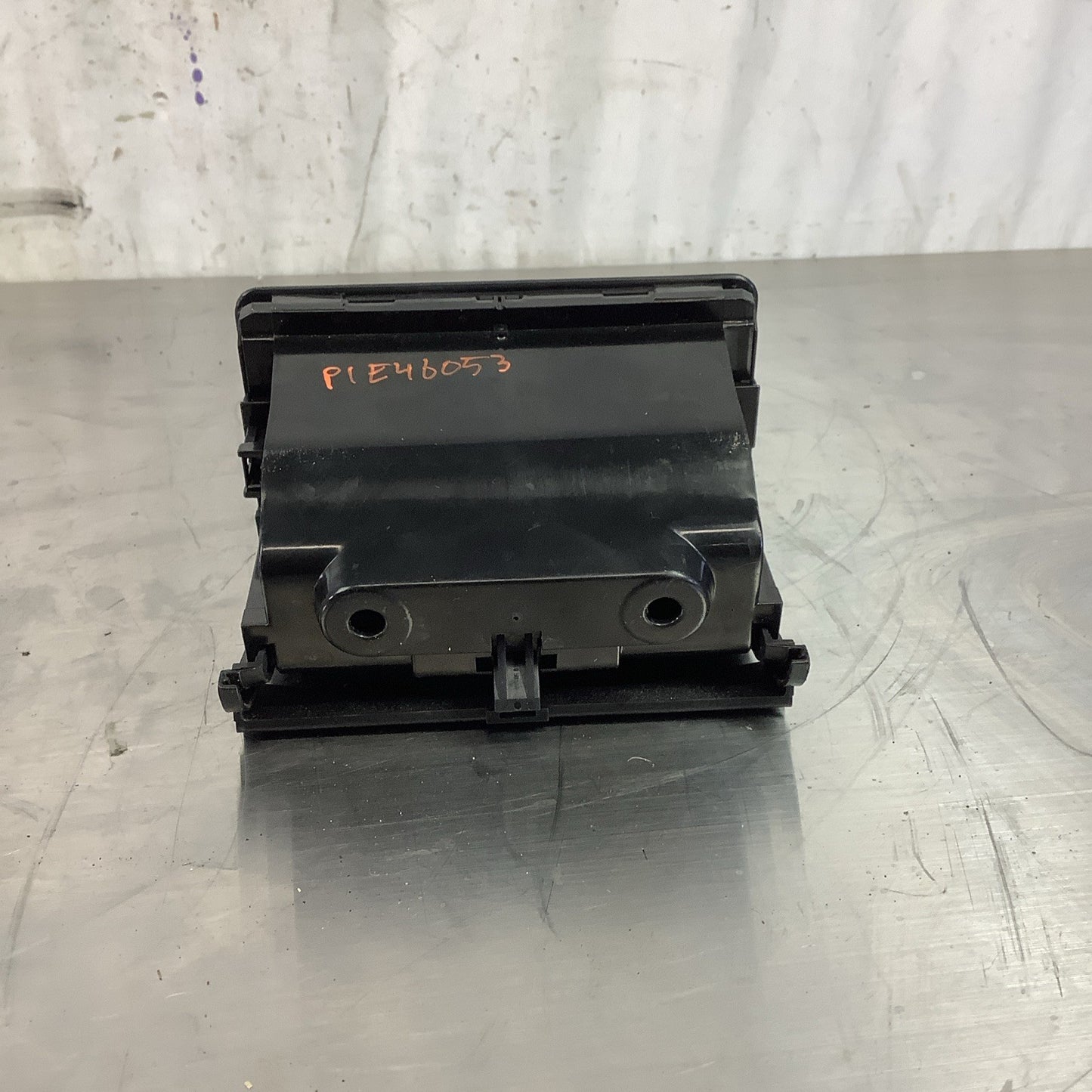BMW 3 Series E46 M3 Rear Console Ashtray Insert Tray Smokers Package 8225988