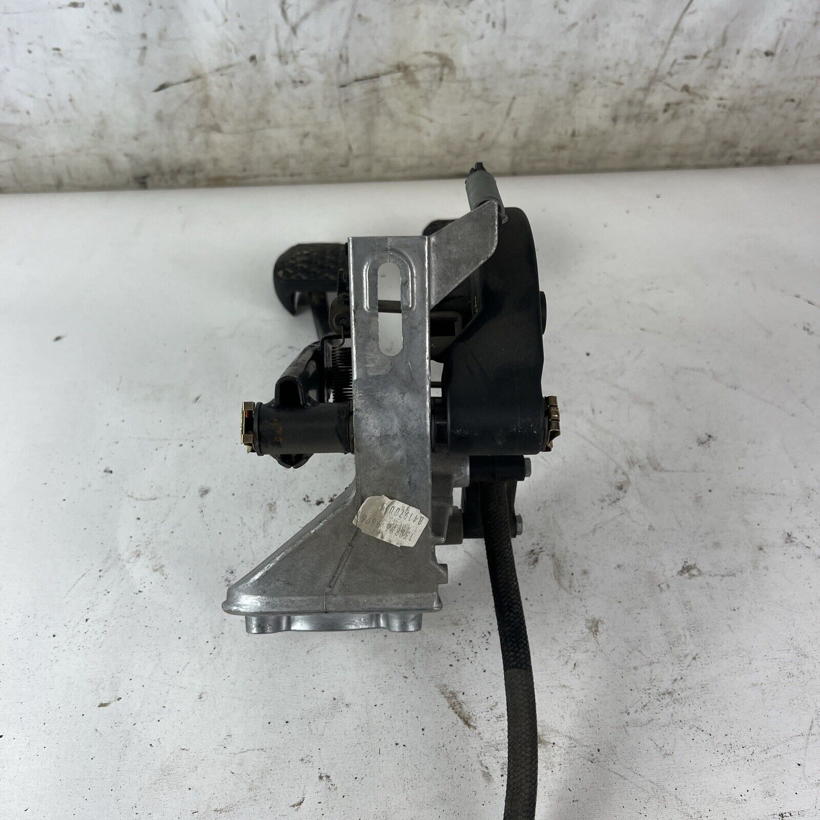 Bmw E46 3 Series MANUAL PEDAL ASSEMBLY / Clutch Pedal Assembly 323i 325i 330i M3