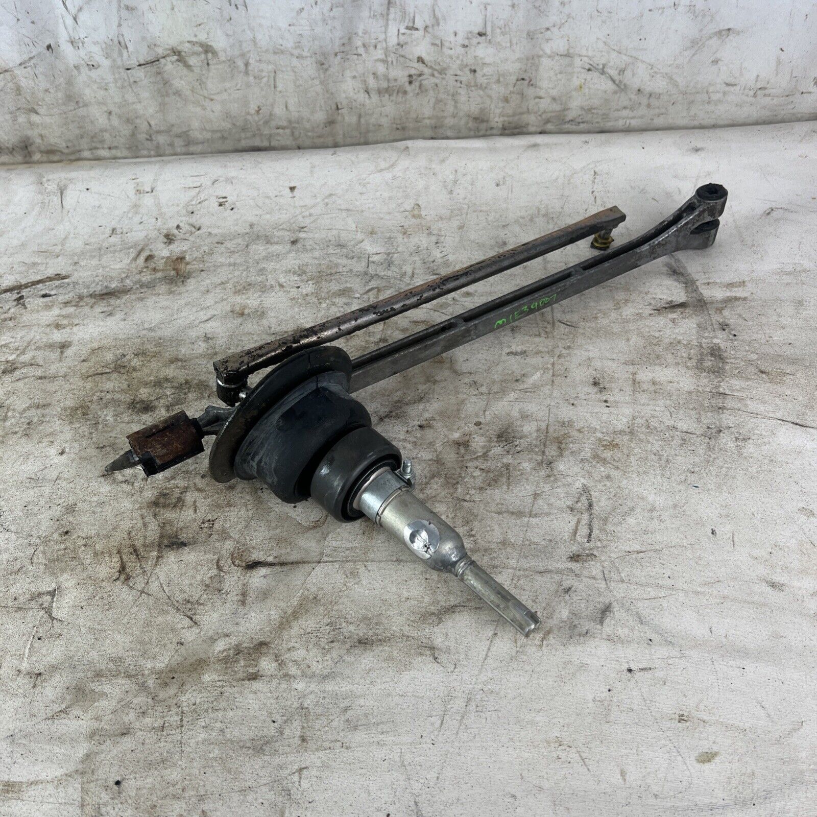 BMW E39 525i 528i 530i Shifter Assembly ZF #007