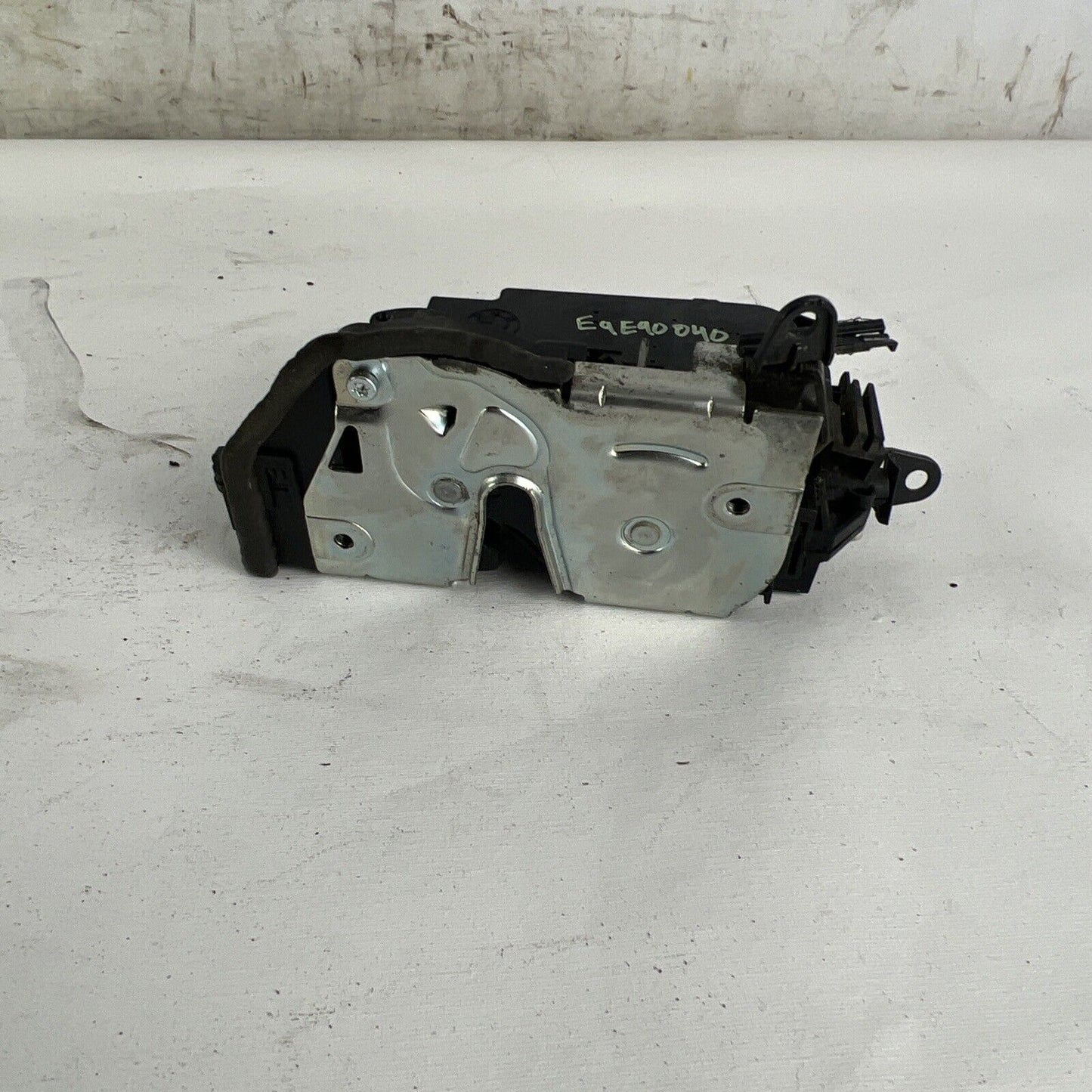 ⭐ Bmw 1/3/4/5/6/7 Series Right Door Lock Latch Drive Actuator Motor Drive Oem