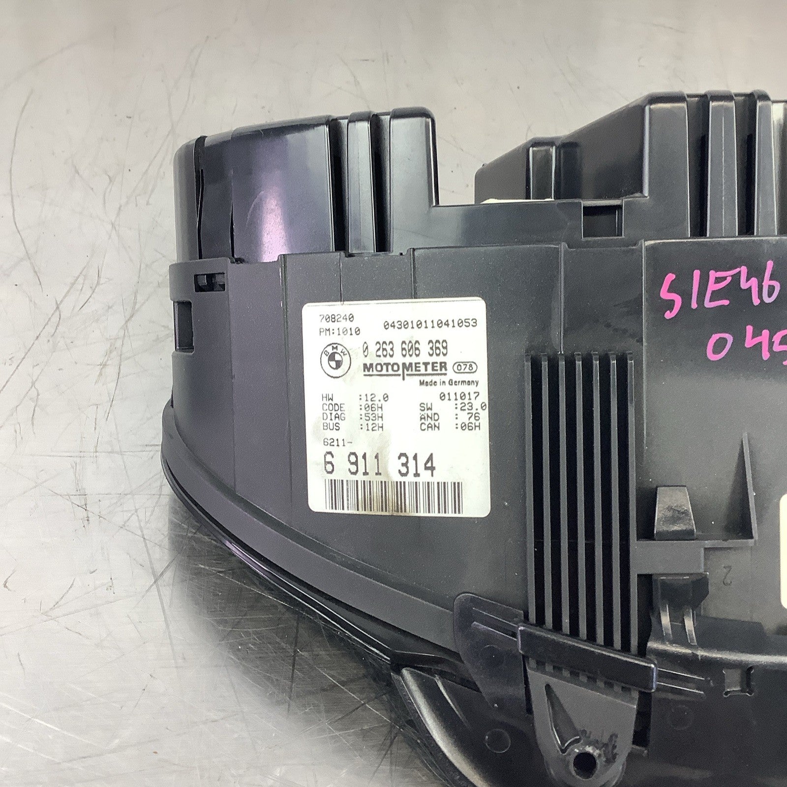 02-06 BMW E46 330Ci Coupe Instrument Gauge Cluster Manual OEM 118 K KPH