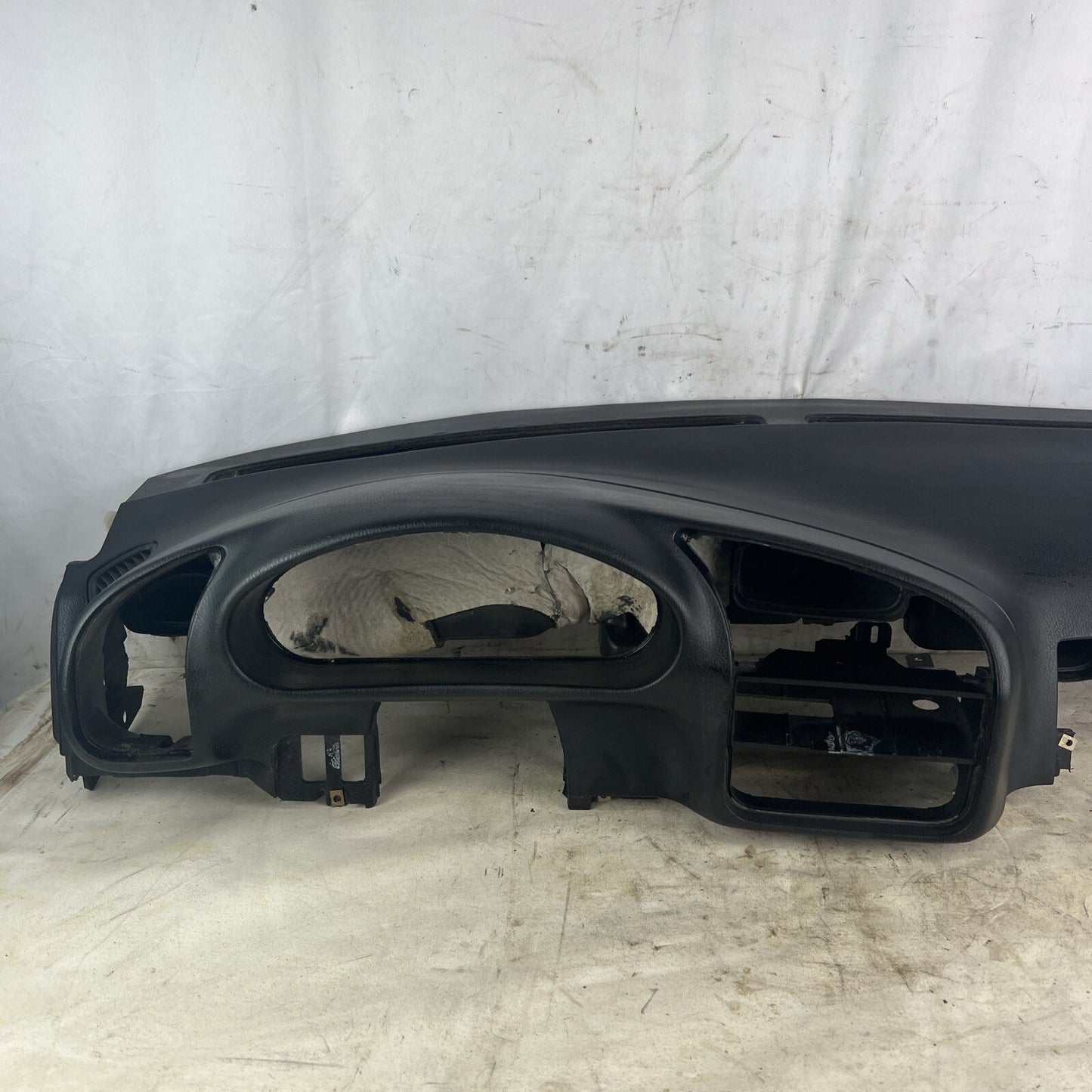 1992-1998 BMW E36 3-Series Sedan Front Dashboard Dash Panel Black OEM