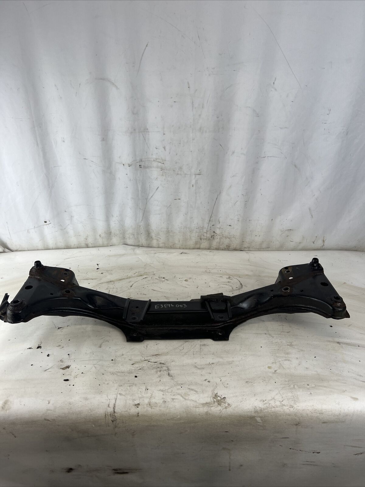 BMW E46 323 325 330 Front Subframe Engine Cradle Crossmember Support Bar OEM