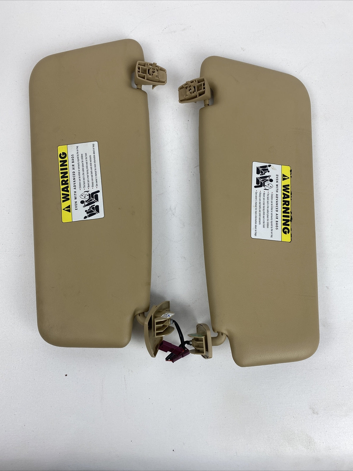 OEM BMW E60 525i 545i 04-10 Right Left Set Sun Visor Shade Mirror Tan 530 535