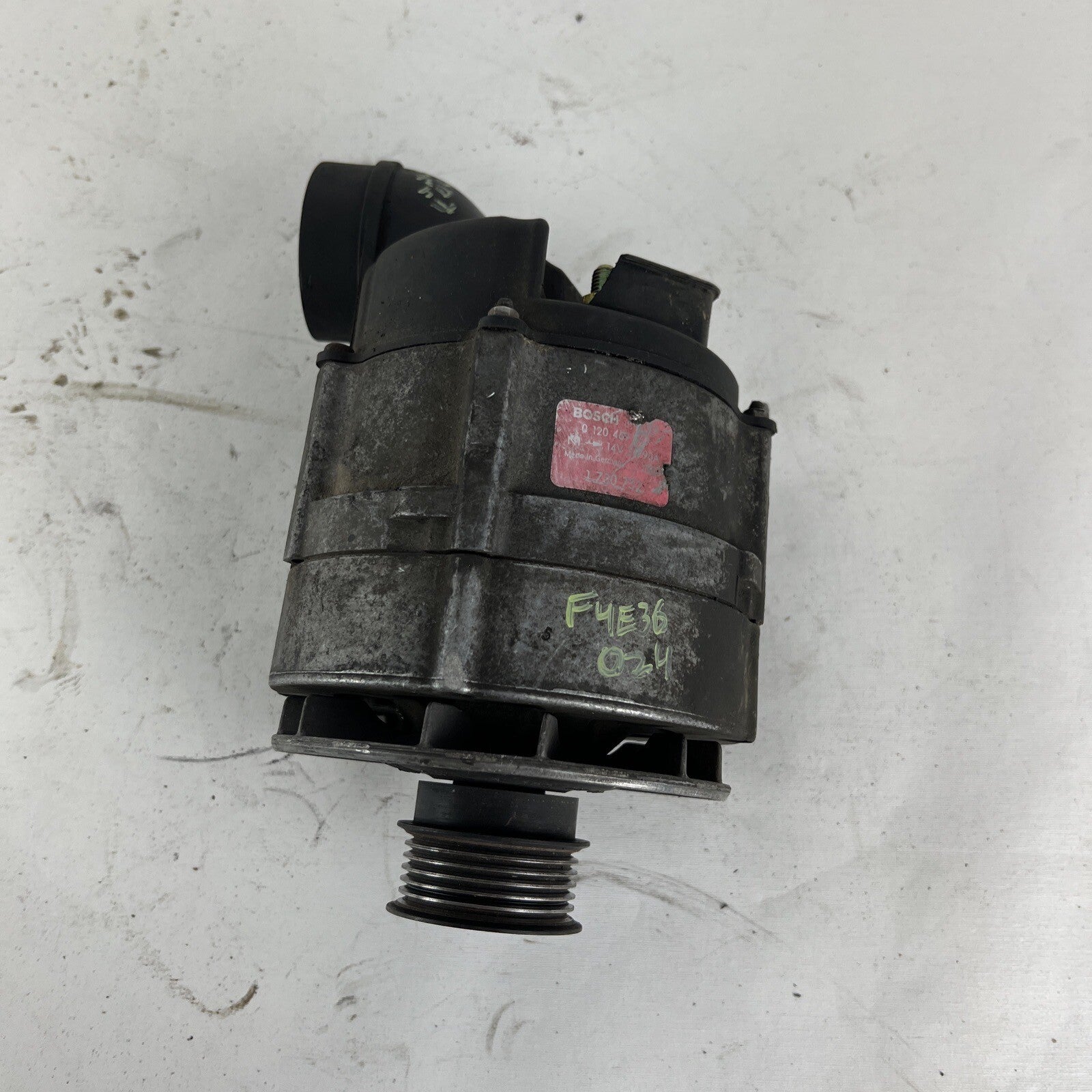 Alternator For BMW 325i 1991-1992 2.5L engine OEM Bosch