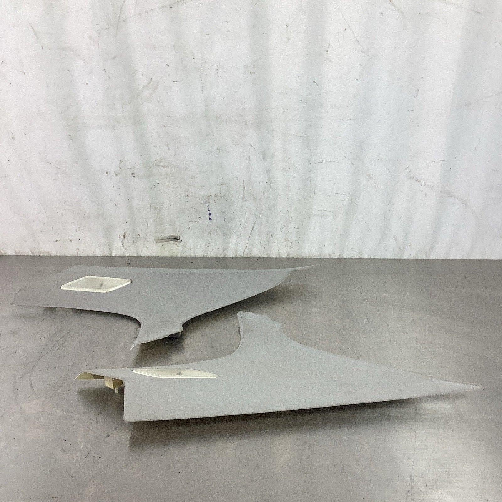 BMW E46 3-Series Sedan Gray C Pillars Lights Trims Set 1999-2005 OEM #051