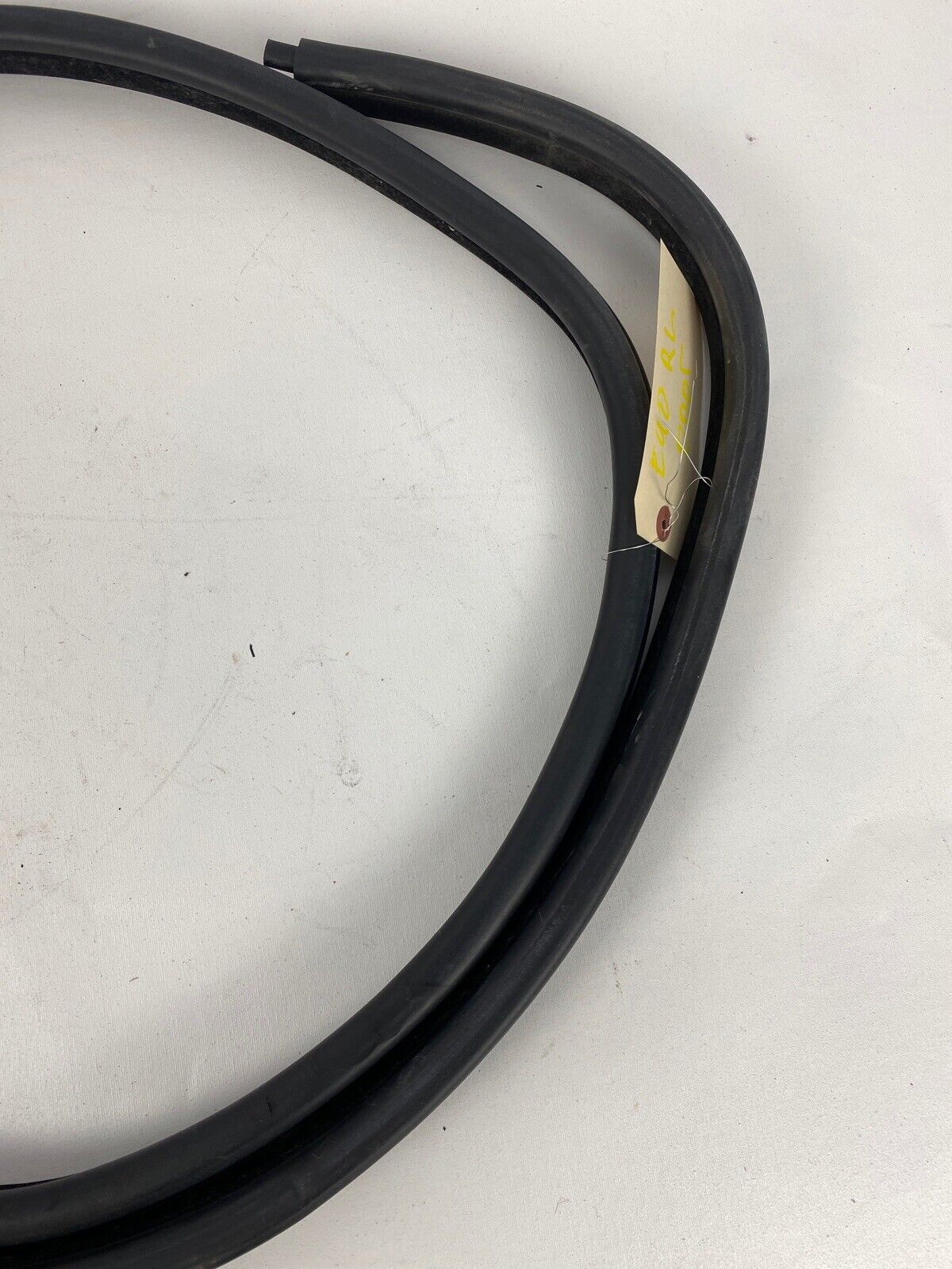 BMW E90 325i 328i 330i 335i 06-11 Left Rear door seal weather strip molding